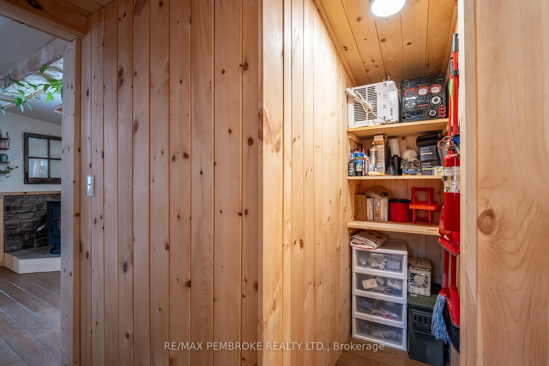 Photo 34 of 23 Pinehurst Estates, Petawawa — HOMEH