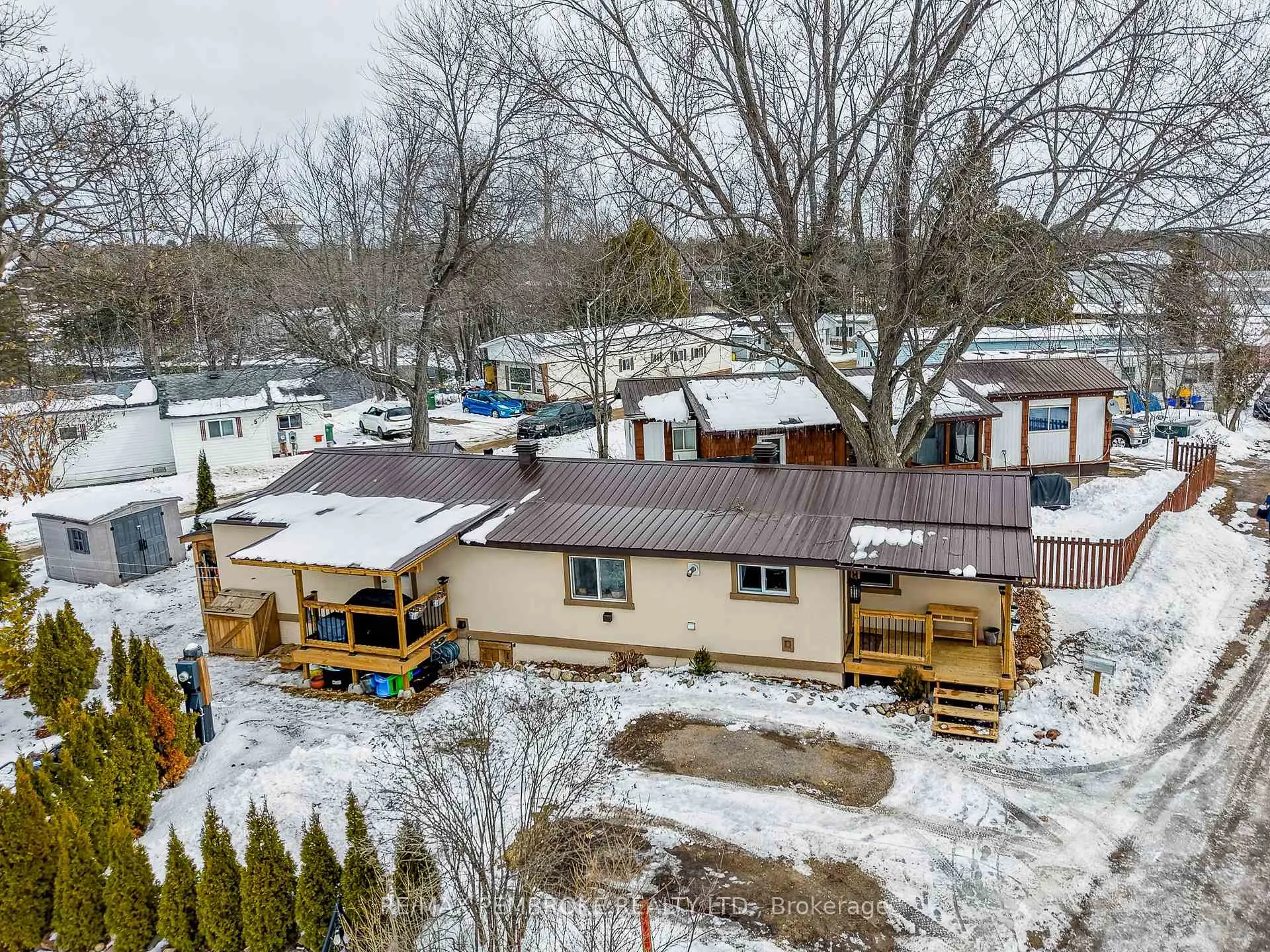 Photo 42 of 23 Pinehurst Estates, Petawawa — HOMEH