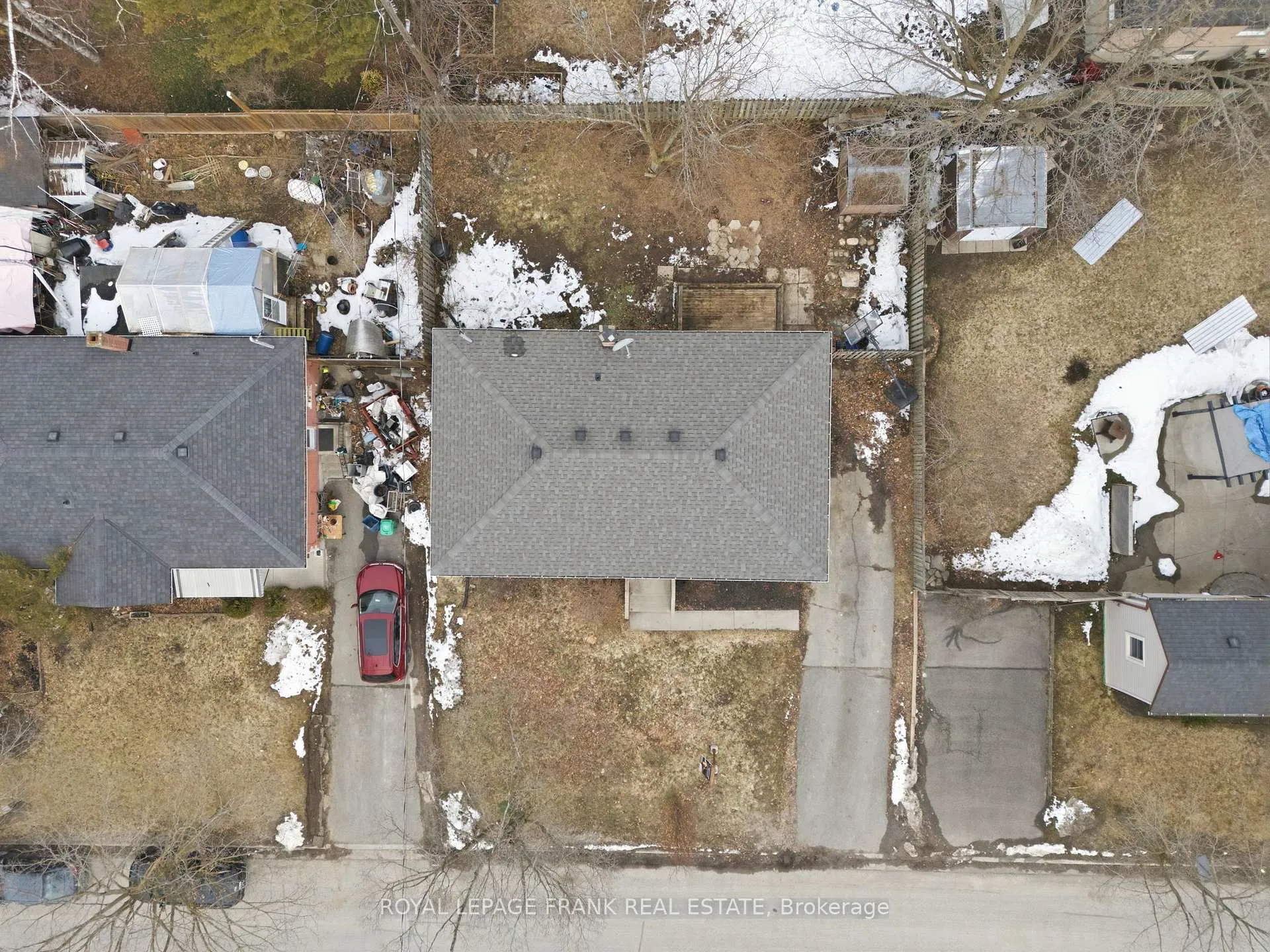 Photo 47 of 808 Aylmer Street N, Peterborough, Northcrest Ward 5 — HOMEH