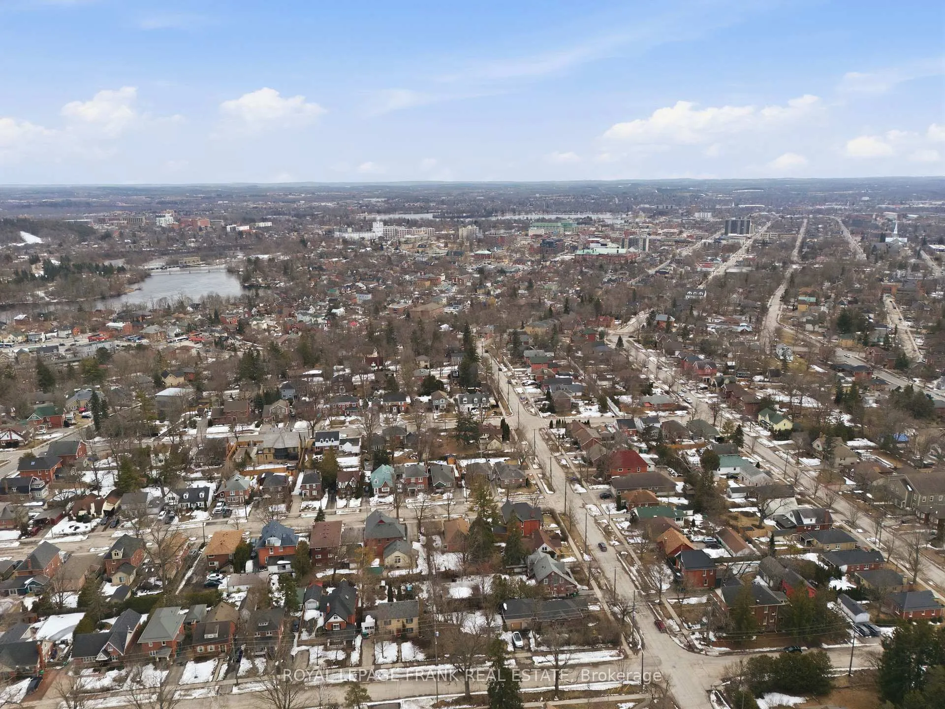 Photo 48 of 808 Aylmer Street N, Peterborough, Northcrest Ward 5 — HOMEH