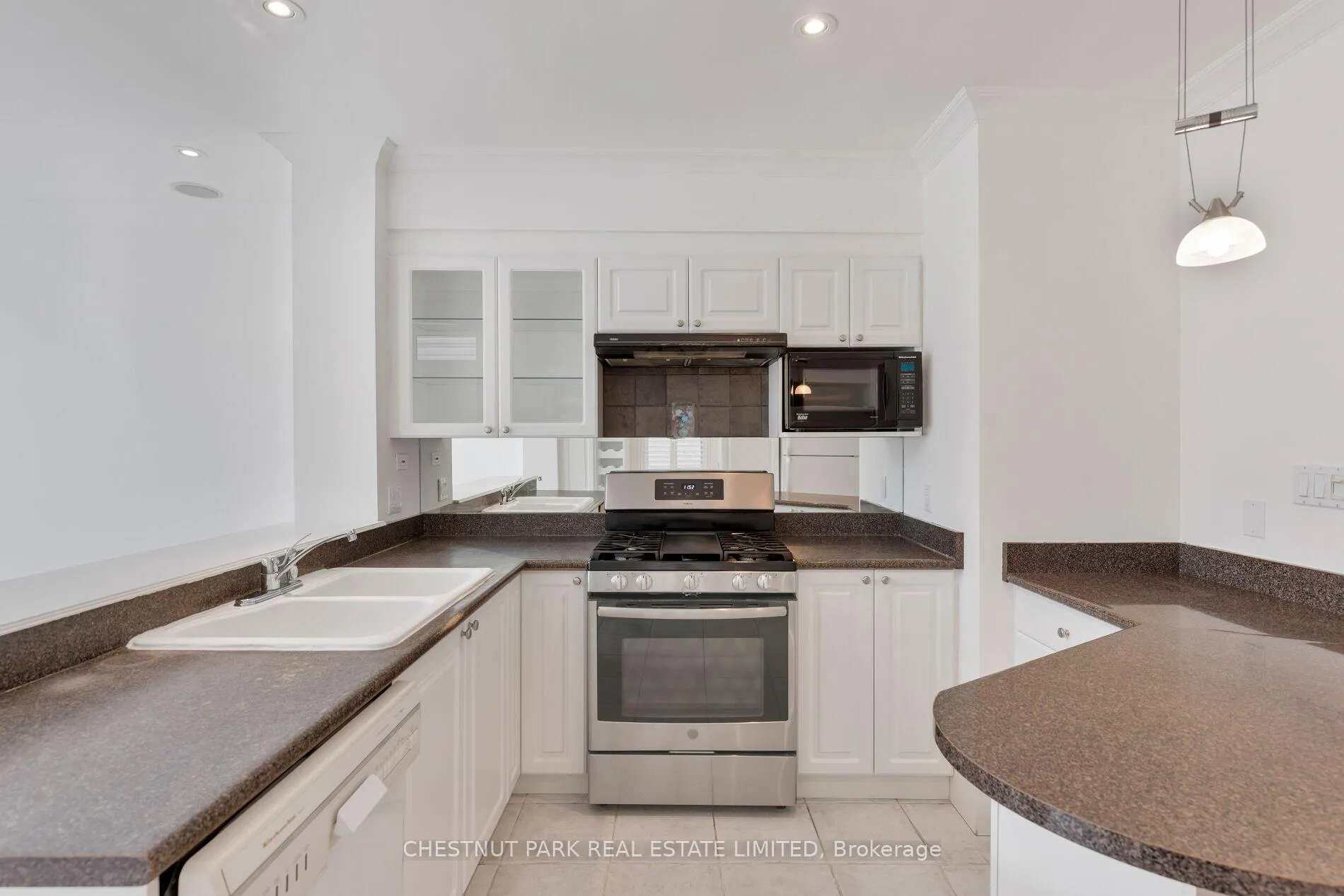 Photo 10 of 126 Browning Avenue, Toronto, Playter Estates-Danforth — HOMEH
