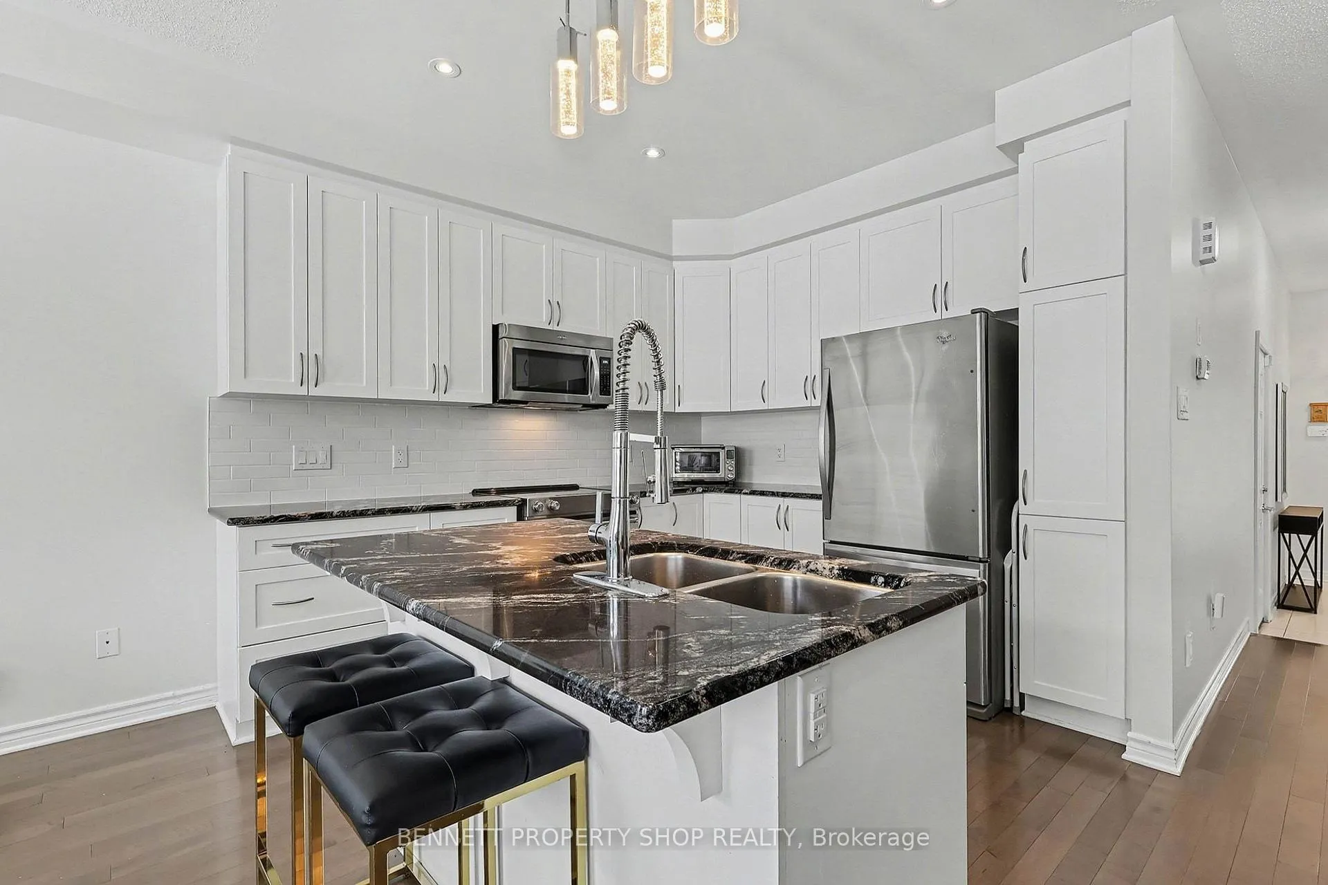 Photo 7 of 992 Bunchberry Way, Ottawa, Blossom Park/Kemp Park/Findlay Creek — HOMEH