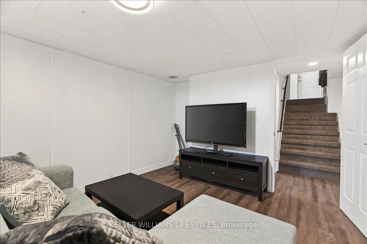 Photo 25 of 2 Juniper Place, Lambton Shores, Forest — HOMEH