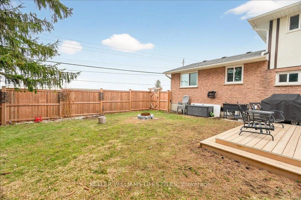 Photo 33 of 2 Juniper Place, Lambton Shores, Forest — HOMEH