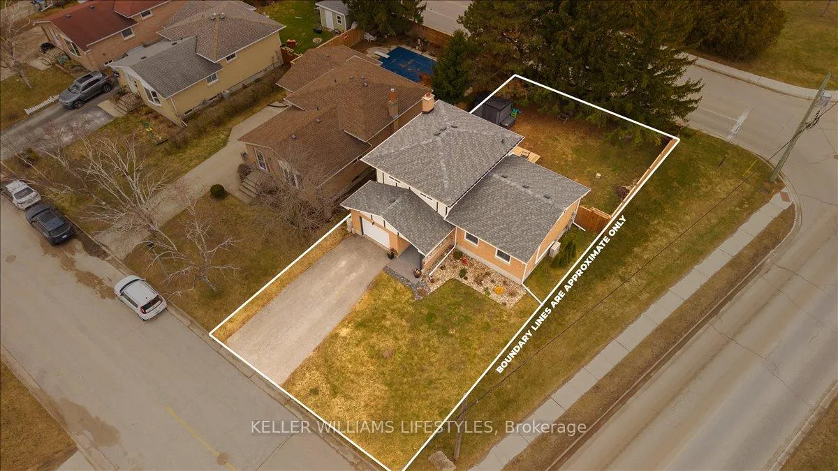Photo 37 of 2 Juniper Place, Lambton Shores, Forest — HOMEH