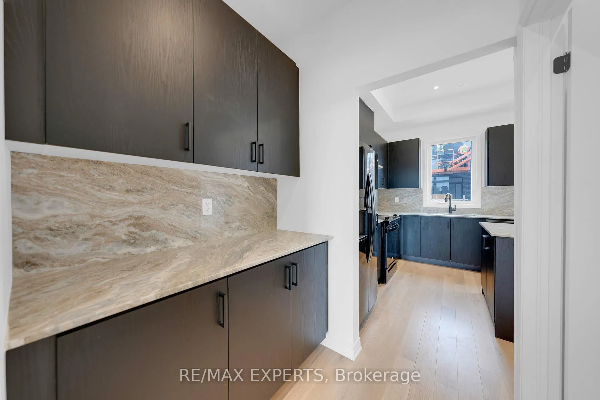 Photo 6 of 80 Wascana Road, Vaughan, Kleinburg — HOMEH