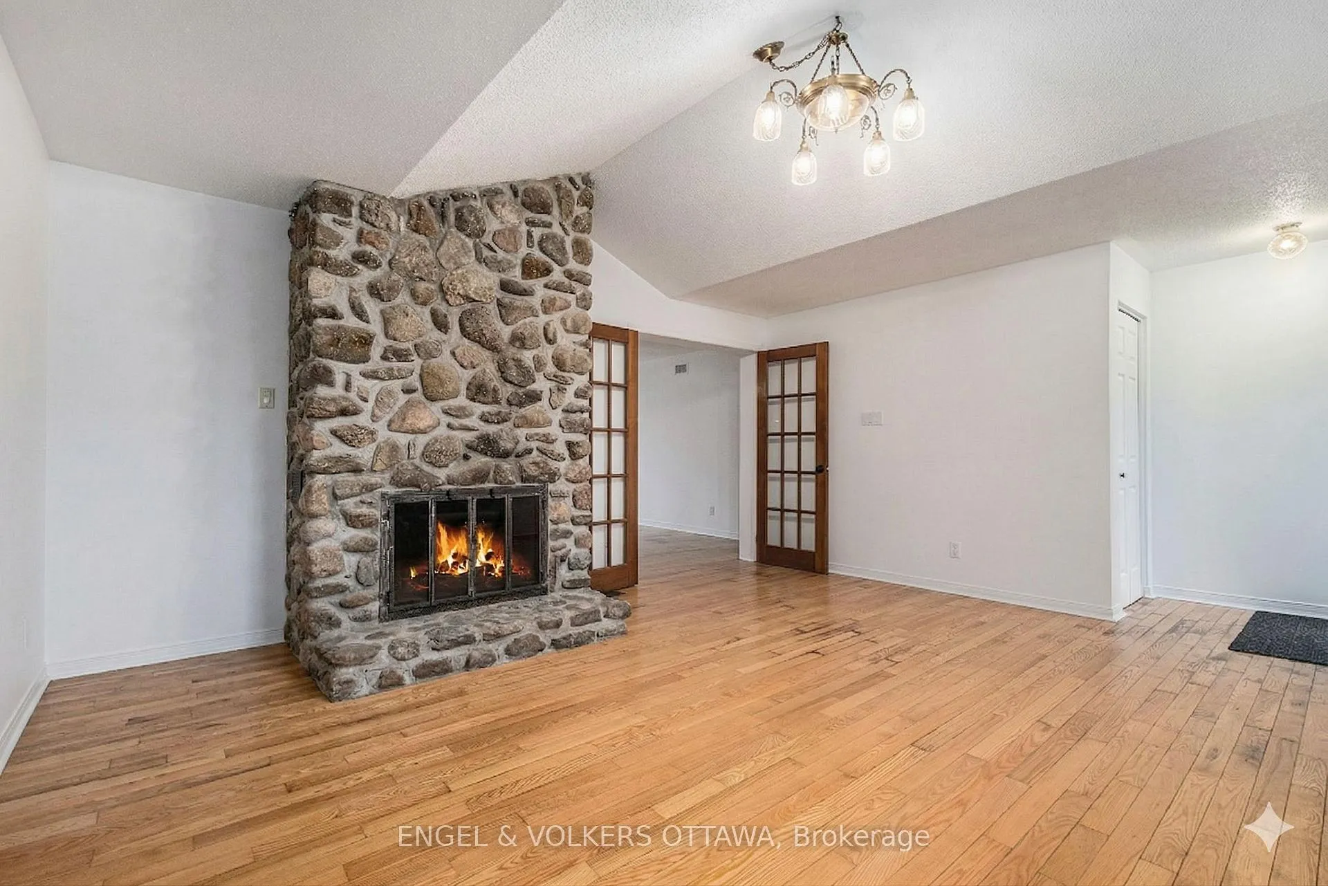 Photo 1 of 4751 Pearl Road, Champlain, Champlain Twp — HOMEH