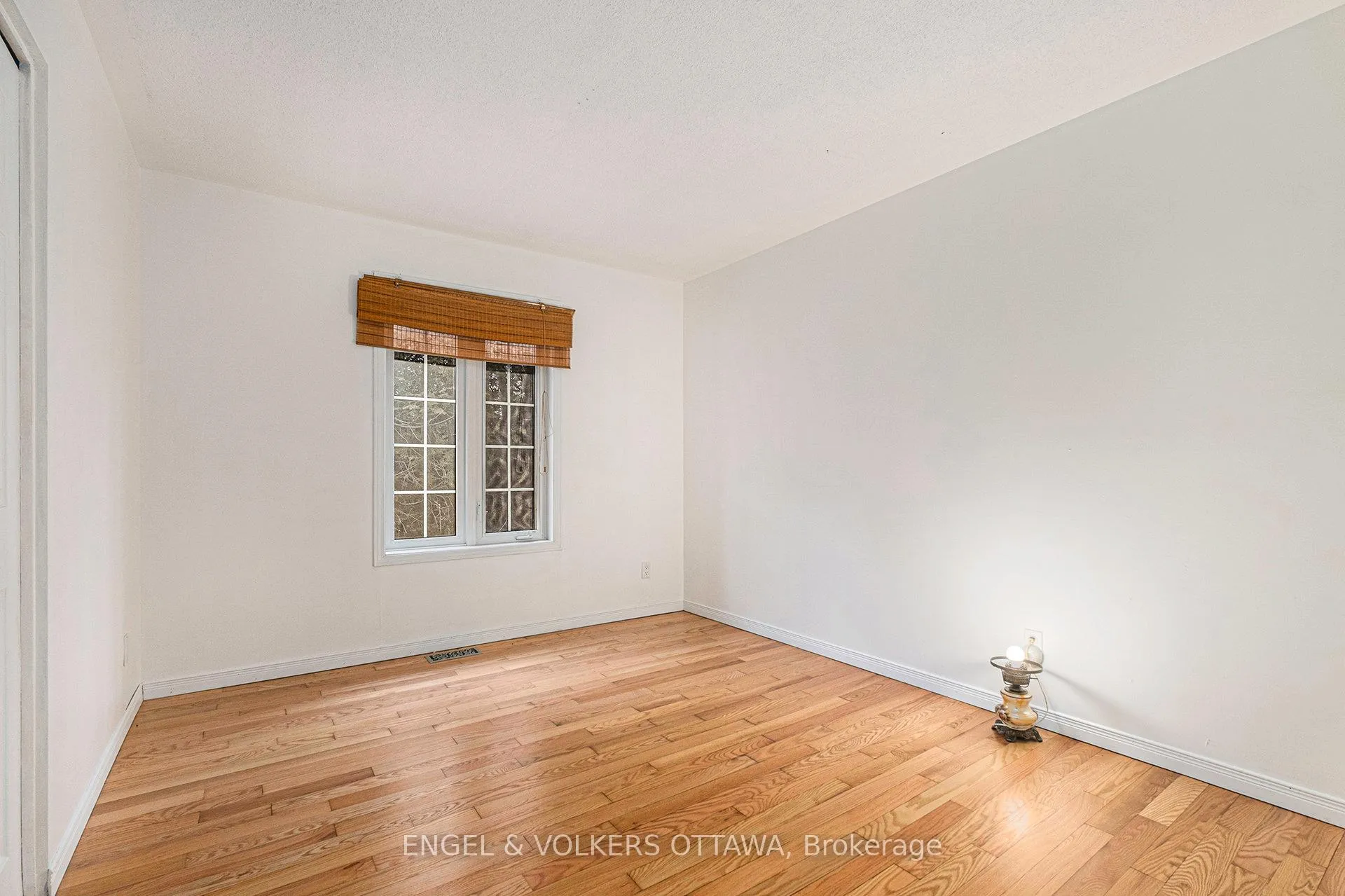 Photo 11 of 4751 Pearl Road, Champlain, Champlain Twp — HOMEH