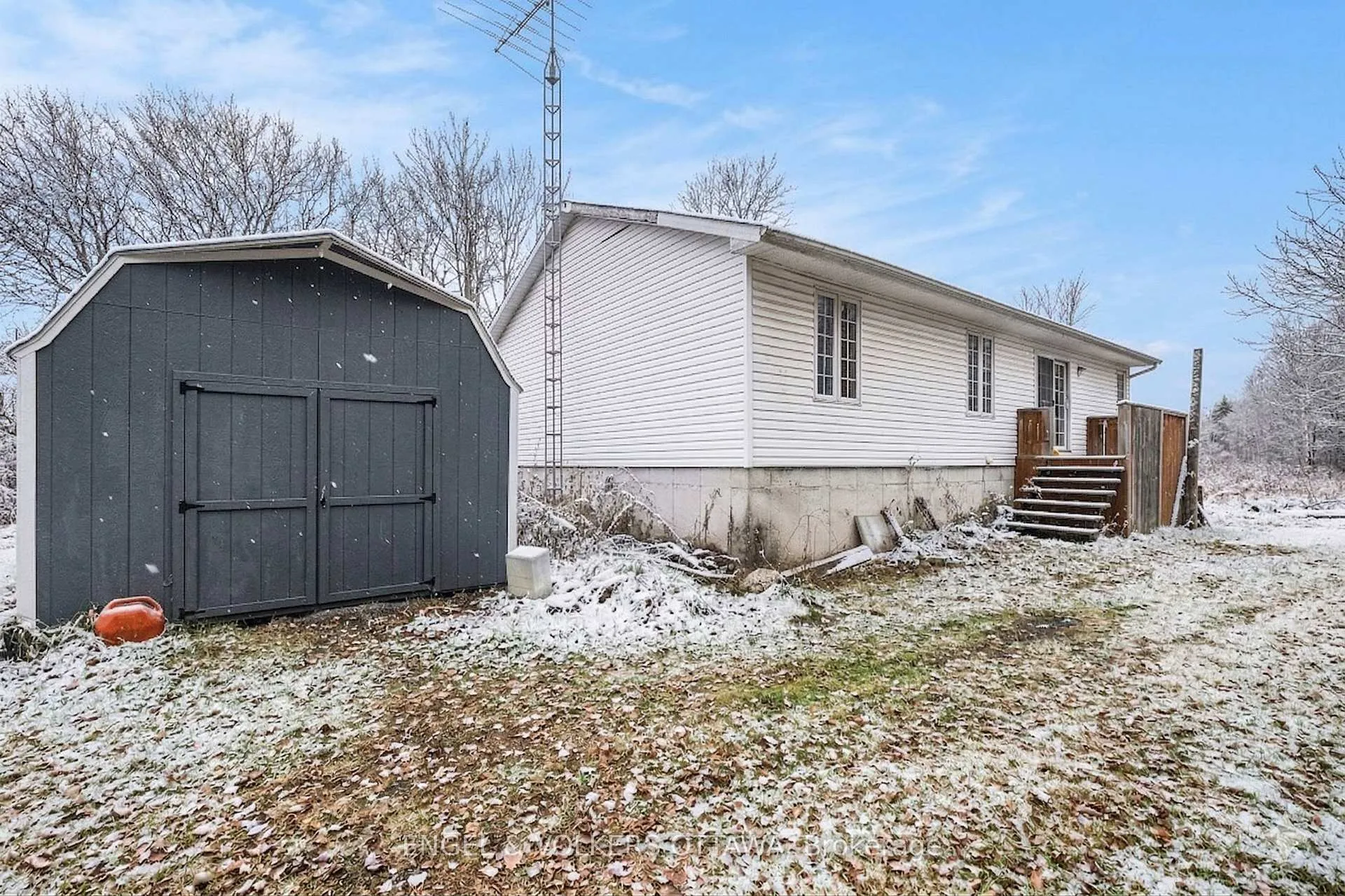 Photo 24 of 4751 Pearl Road, Champlain, Champlain Twp — HOMEH