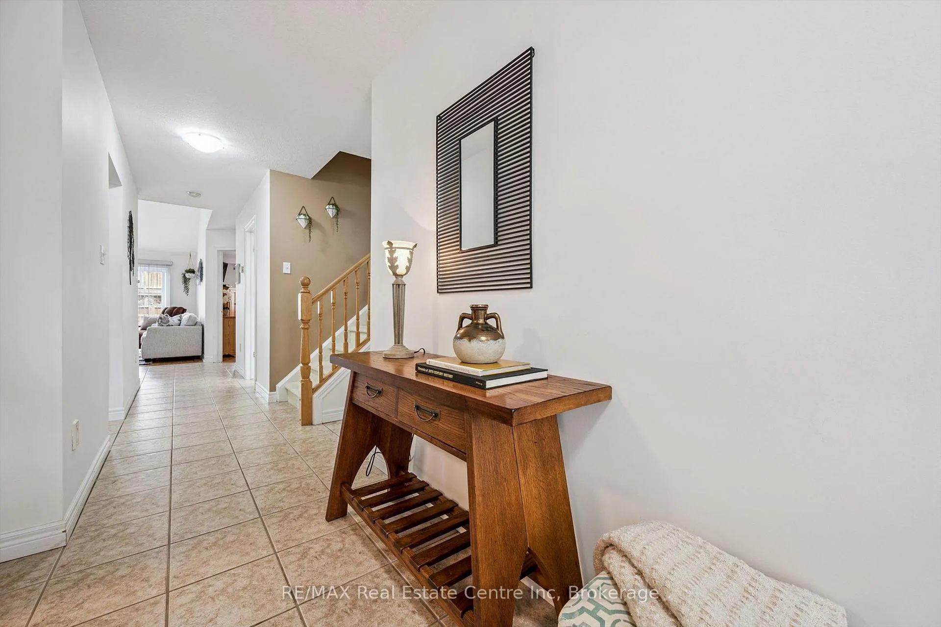 Photo 2 of 33 Thornton Street, Guelph, Grange Road — HOMEH
