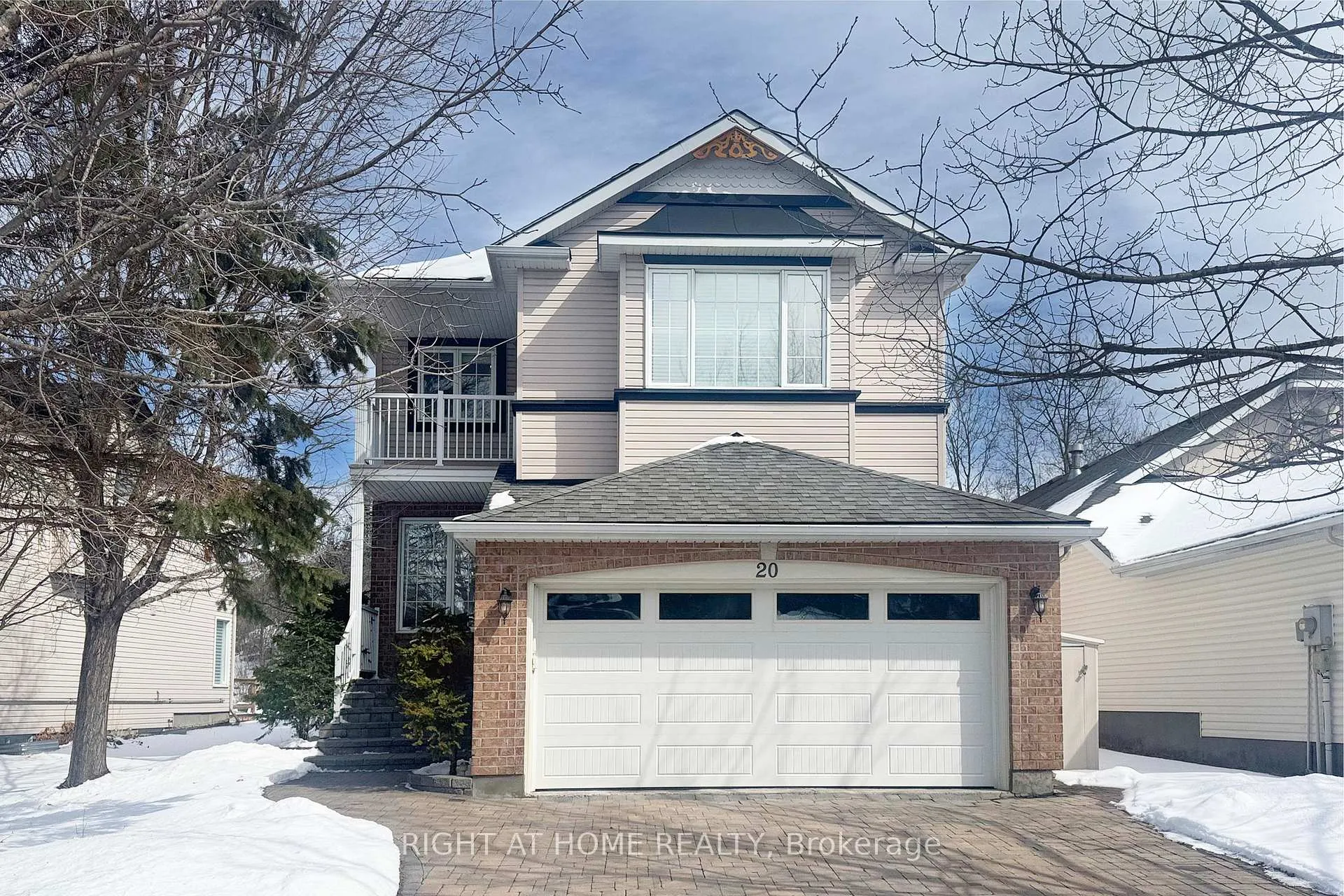 Photo 1 of 20 Evanshen Crescent, Ottawa, Kanata - Kanata Lakes/Heritage Hills — HOMEH