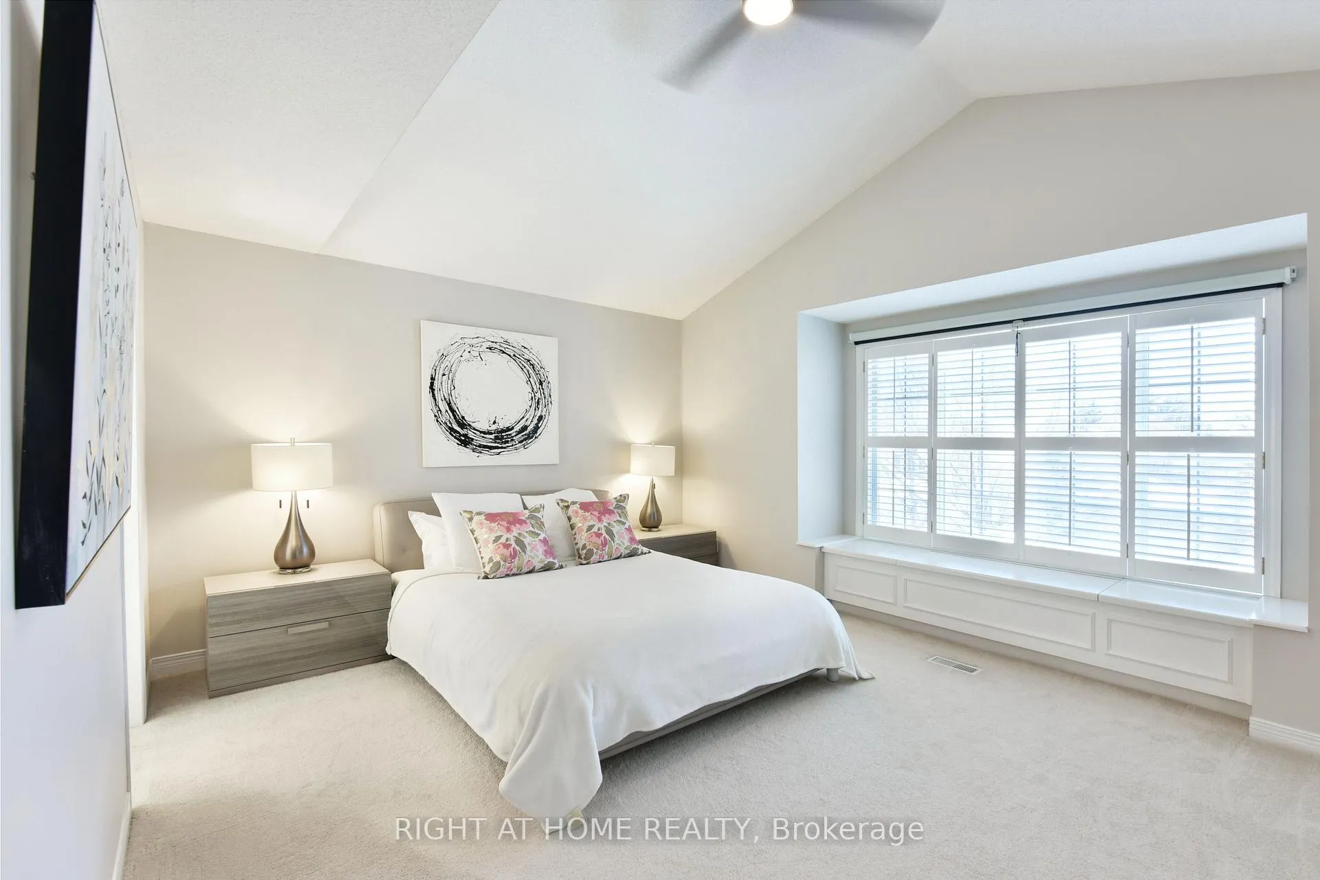 Photo 29 of 20 Evanshen Crescent, Ottawa, Kanata - Kanata Lakes/Heritage Hills — HOMEH