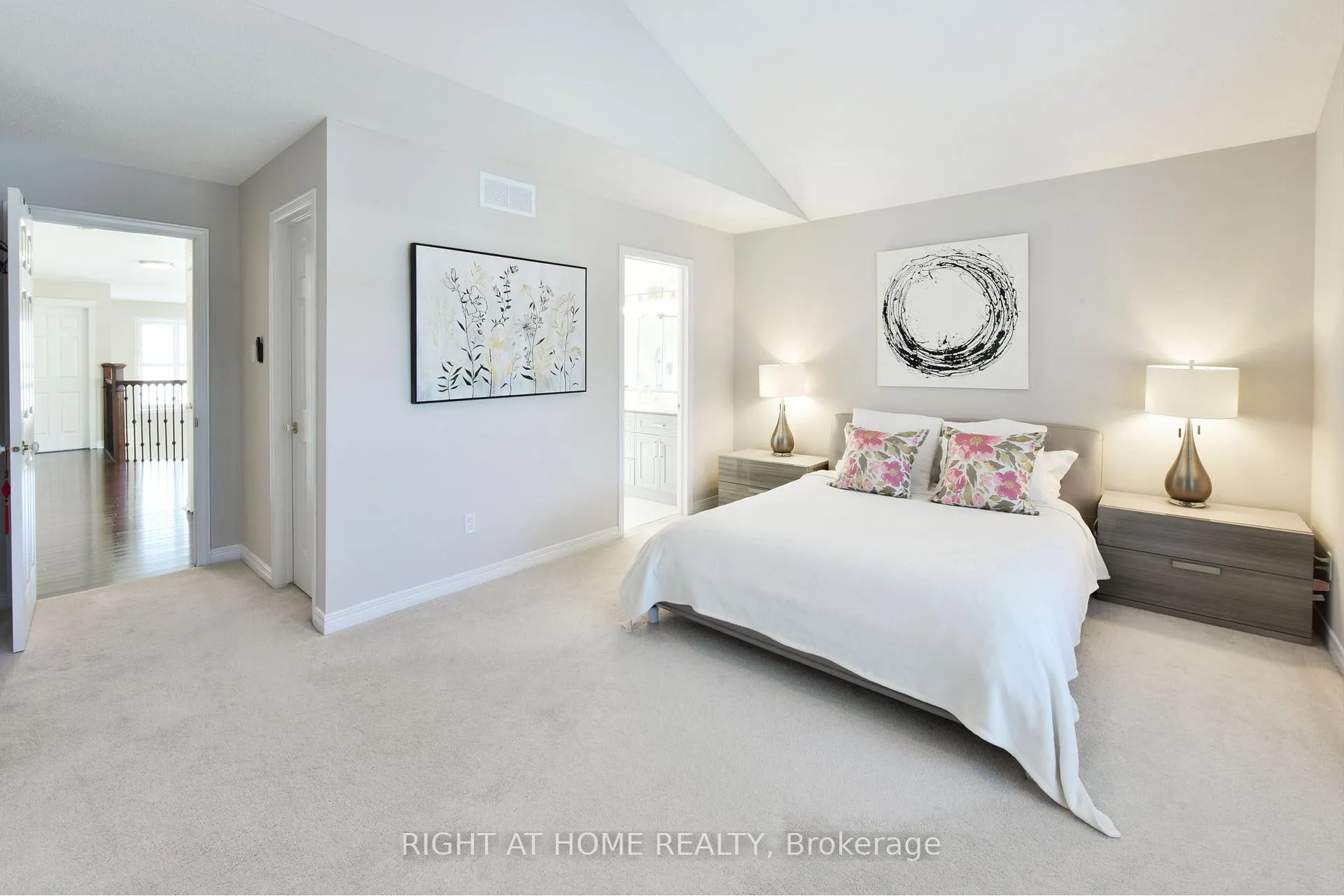 Photo 31 of 20 Evanshen Crescent, Ottawa, Kanata - Kanata Lakes/Heritage Hills — HOMEH