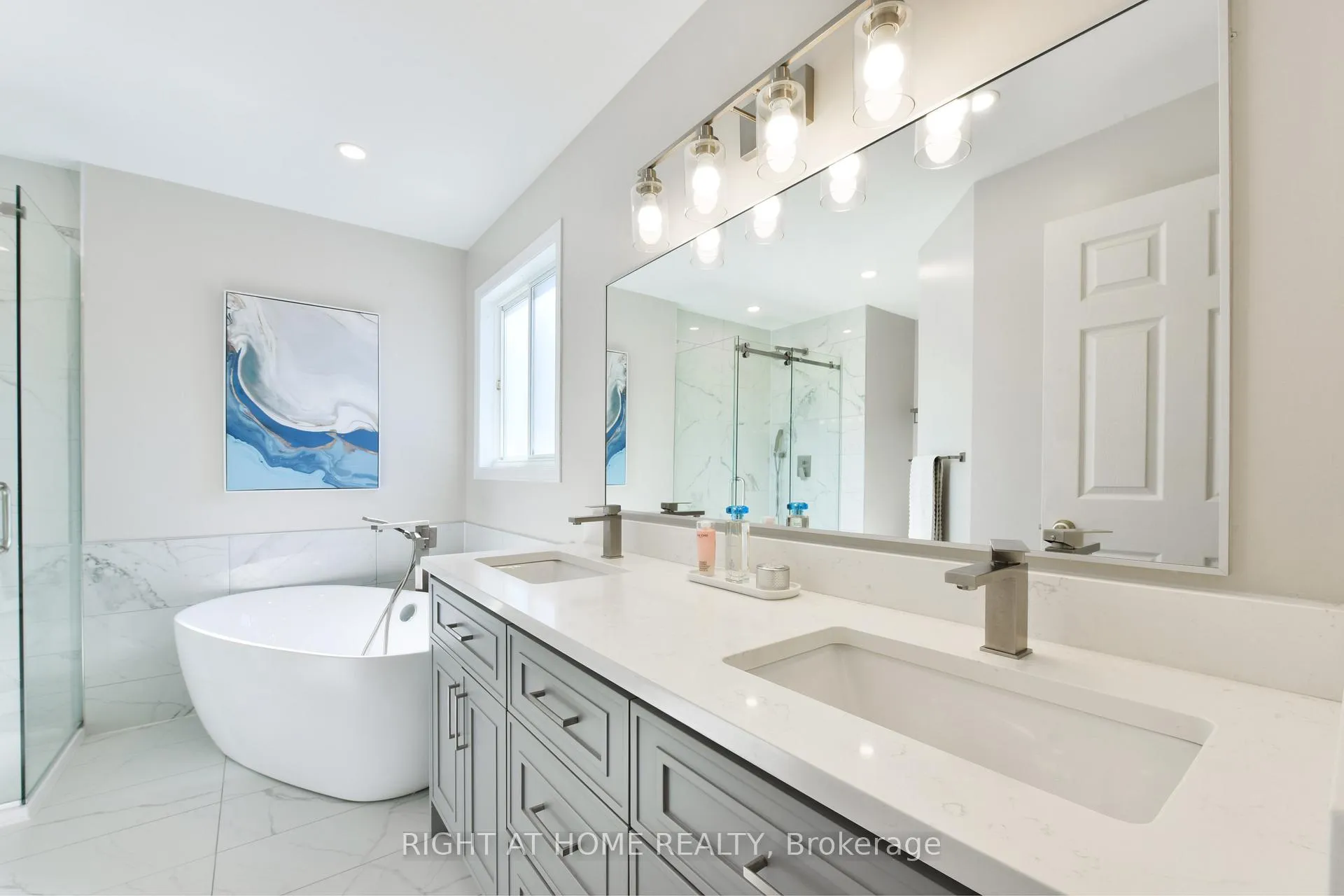 Photo 34 of 20 Evanshen Crescent, Ottawa, Kanata - Kanata Lakes/Heritage Hills — HOMEH