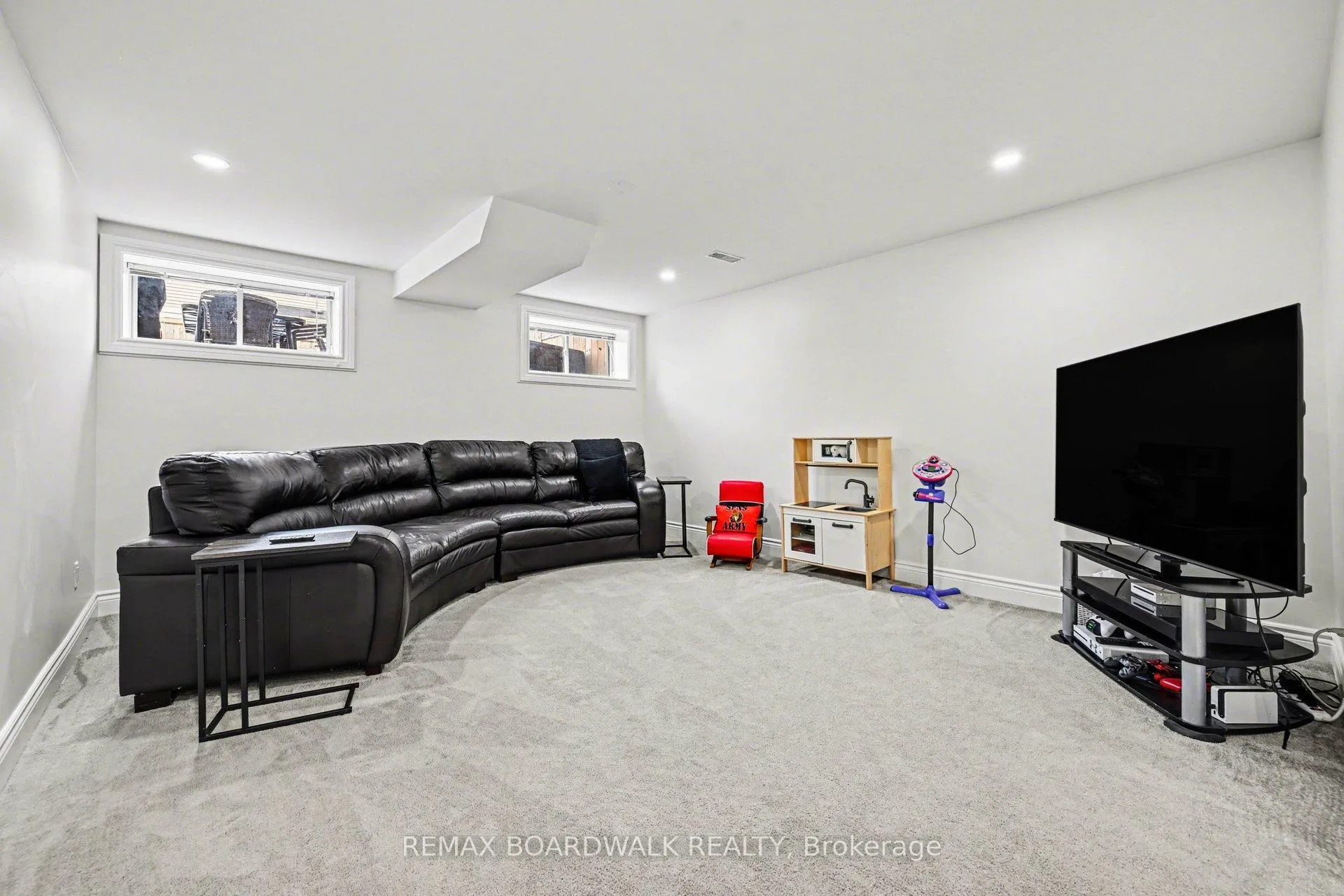 Photo 26 of 11 Borland Drive, Carleton Place — HOMEH
