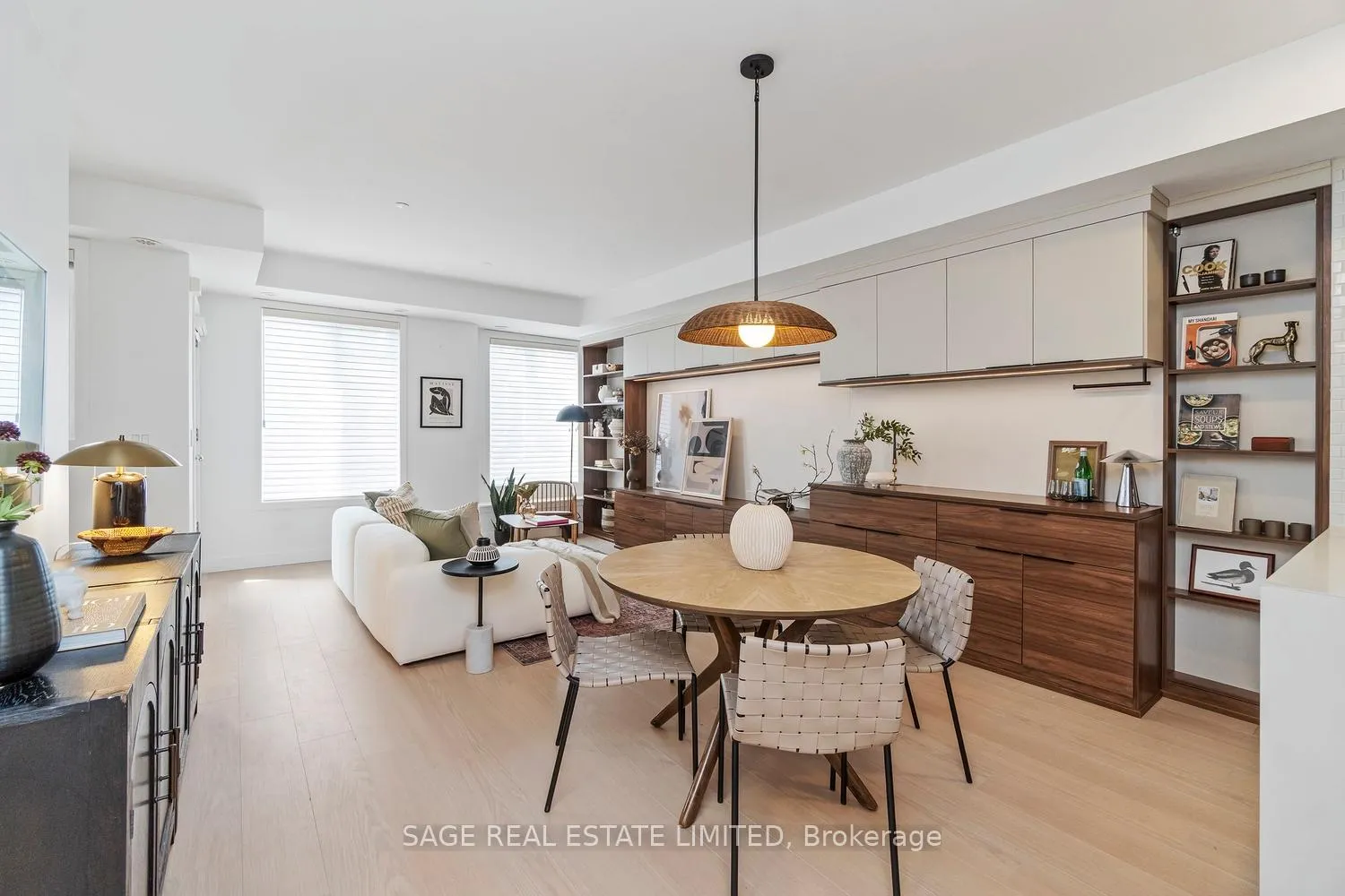 Photo 11 of Unit 18, 10 Carnation Avenue, Etobicoke, Long Branch — HOMEH