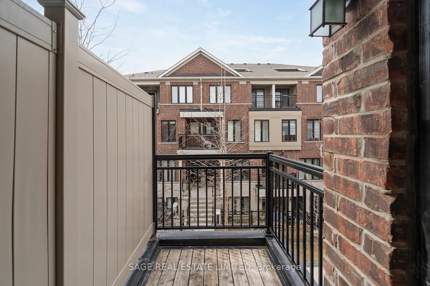 Photo 19 of Unit 18, 10 Carnation Avenue, Etobicoke, Long Branch — HOMEH