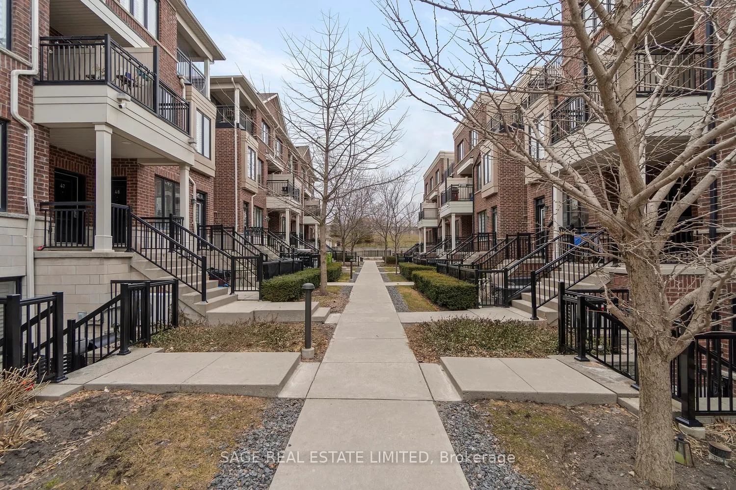 Photo 34 of Unit 18, 10 Carnation Avenue, Etobicoke, Long Branch — HOMEH
