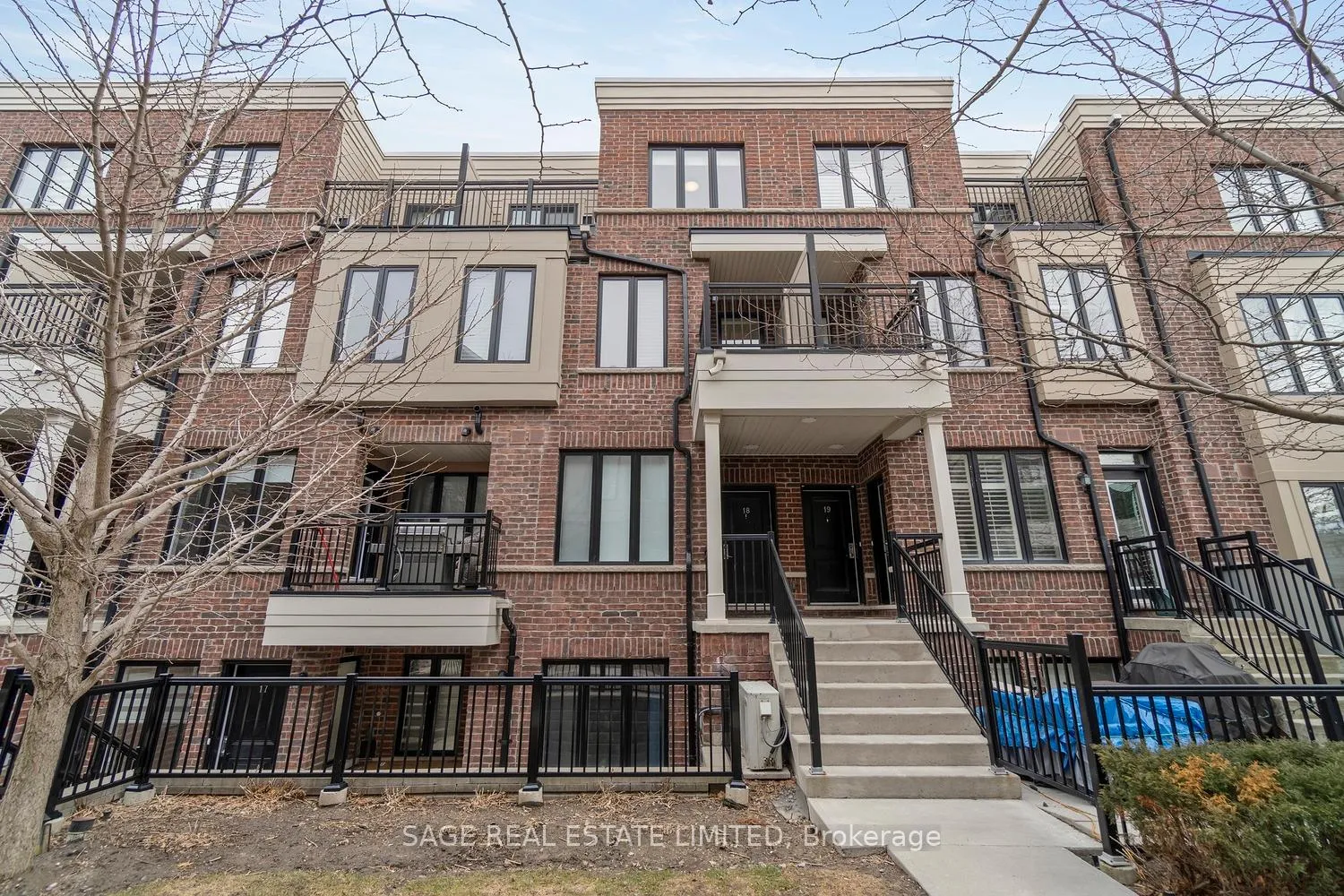 Photo 35 of Unit 18, 10 Carnation Avenue, Etobicoke, Long Branch — HOMEH