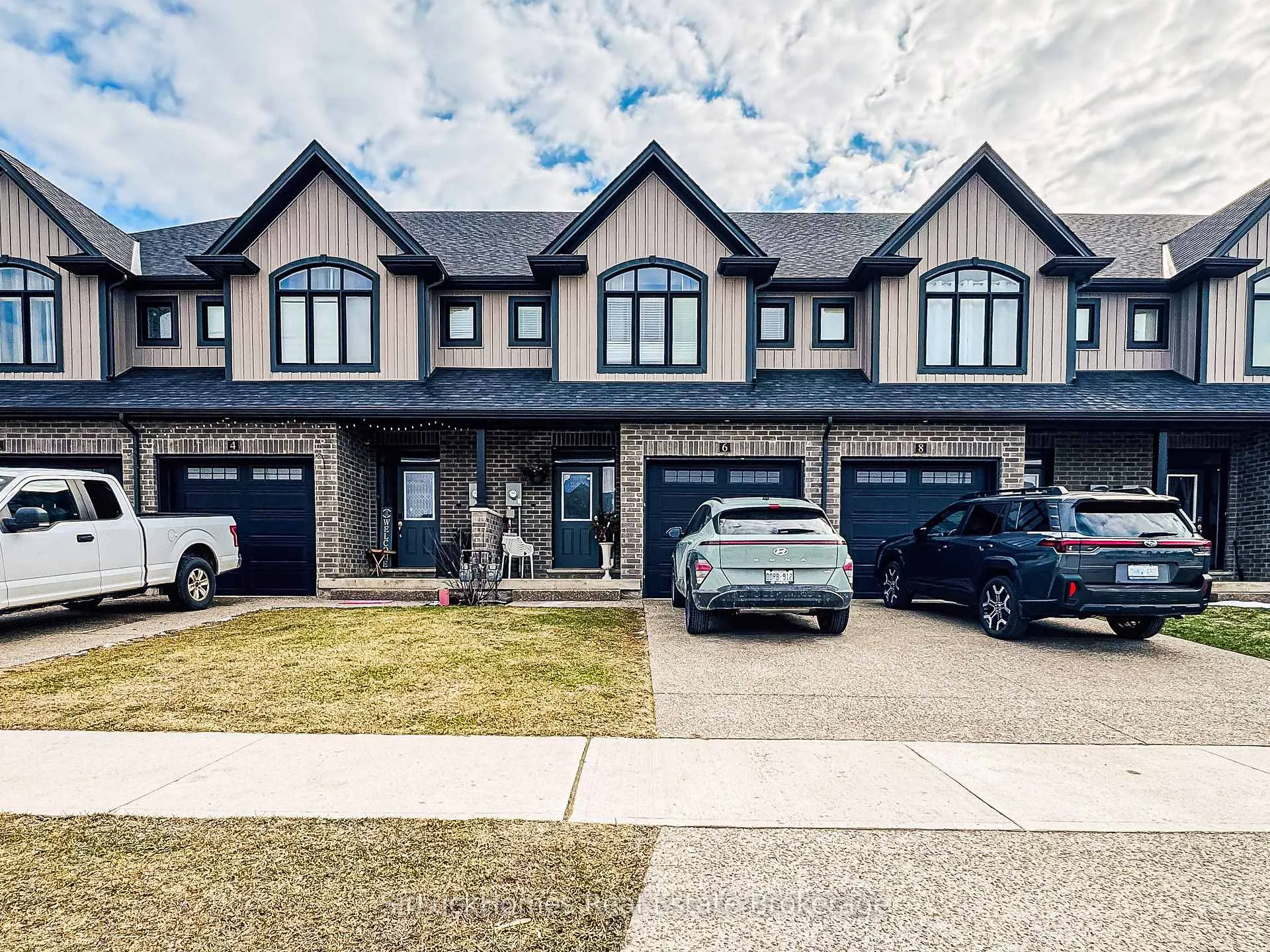 Photo 1 of 6 Spring Crest Way, Thorold, Rolling Meadows — HOMEH