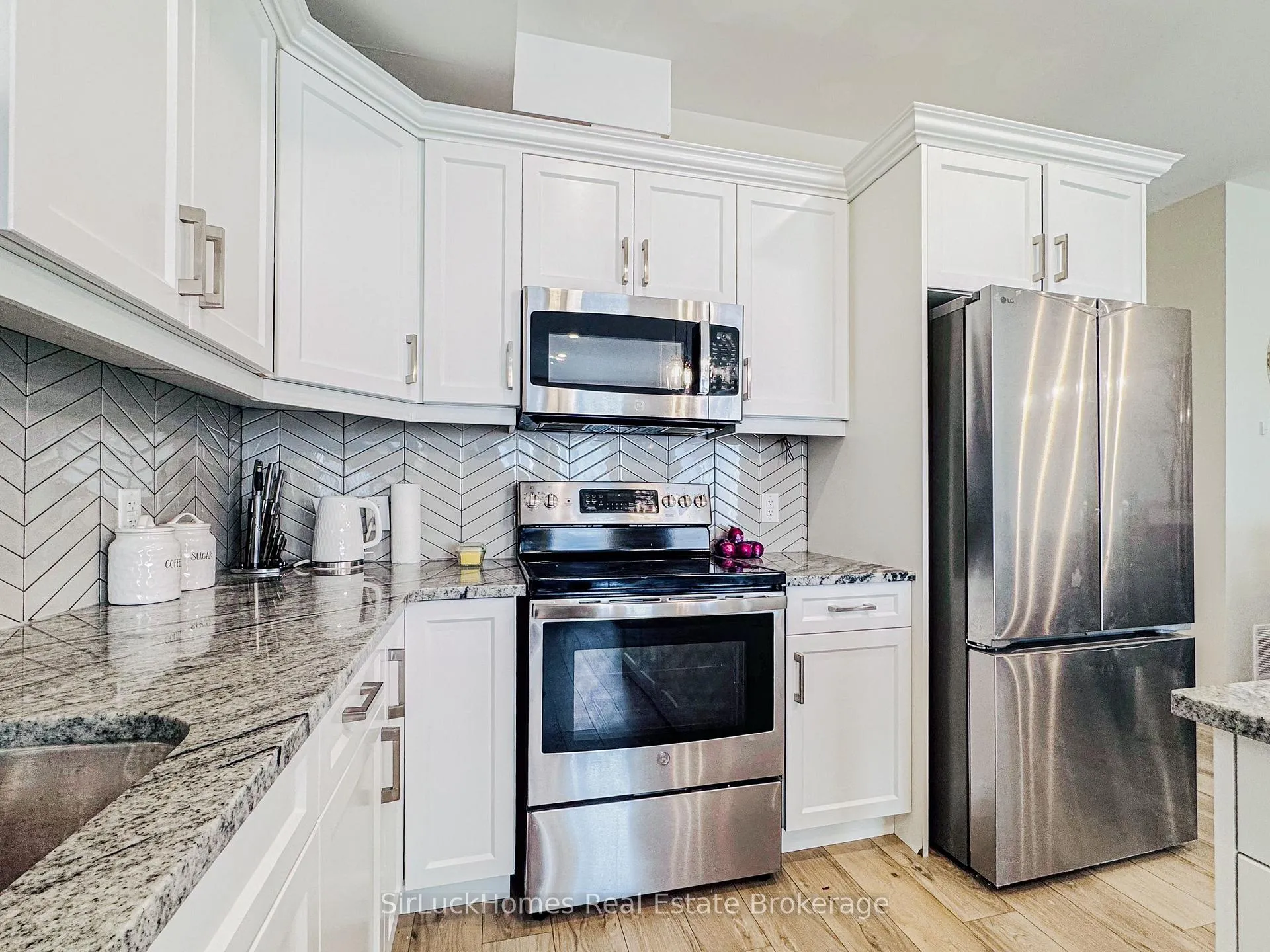 Photo 11 of 6 Spring Crest Way, Thorold, Rolling Meadows — HOMEH