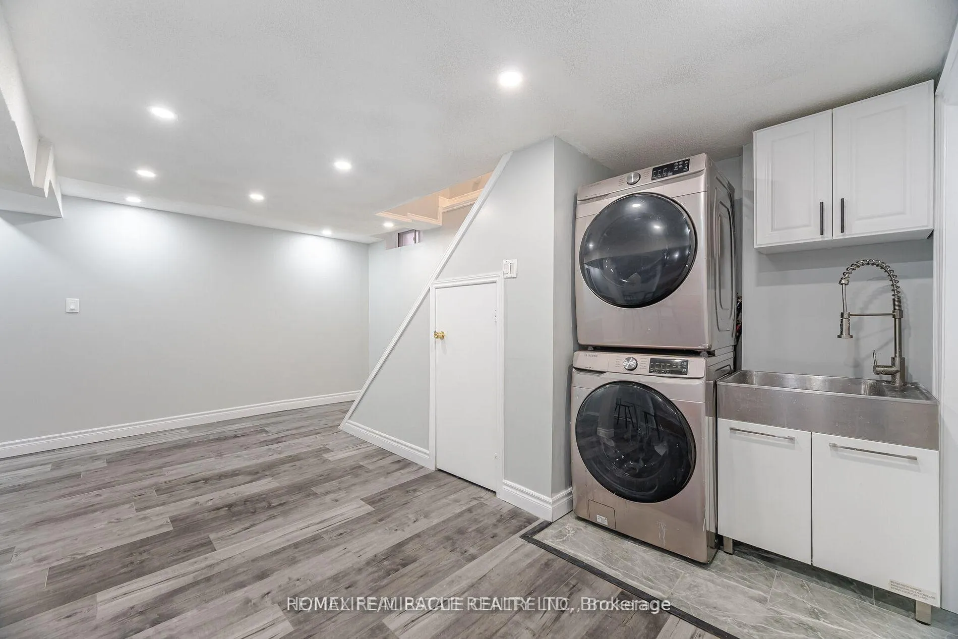 Photo 2 of Unit Basement, 50 Fishery Road, Scarborough, Highland Creek — HOMEH