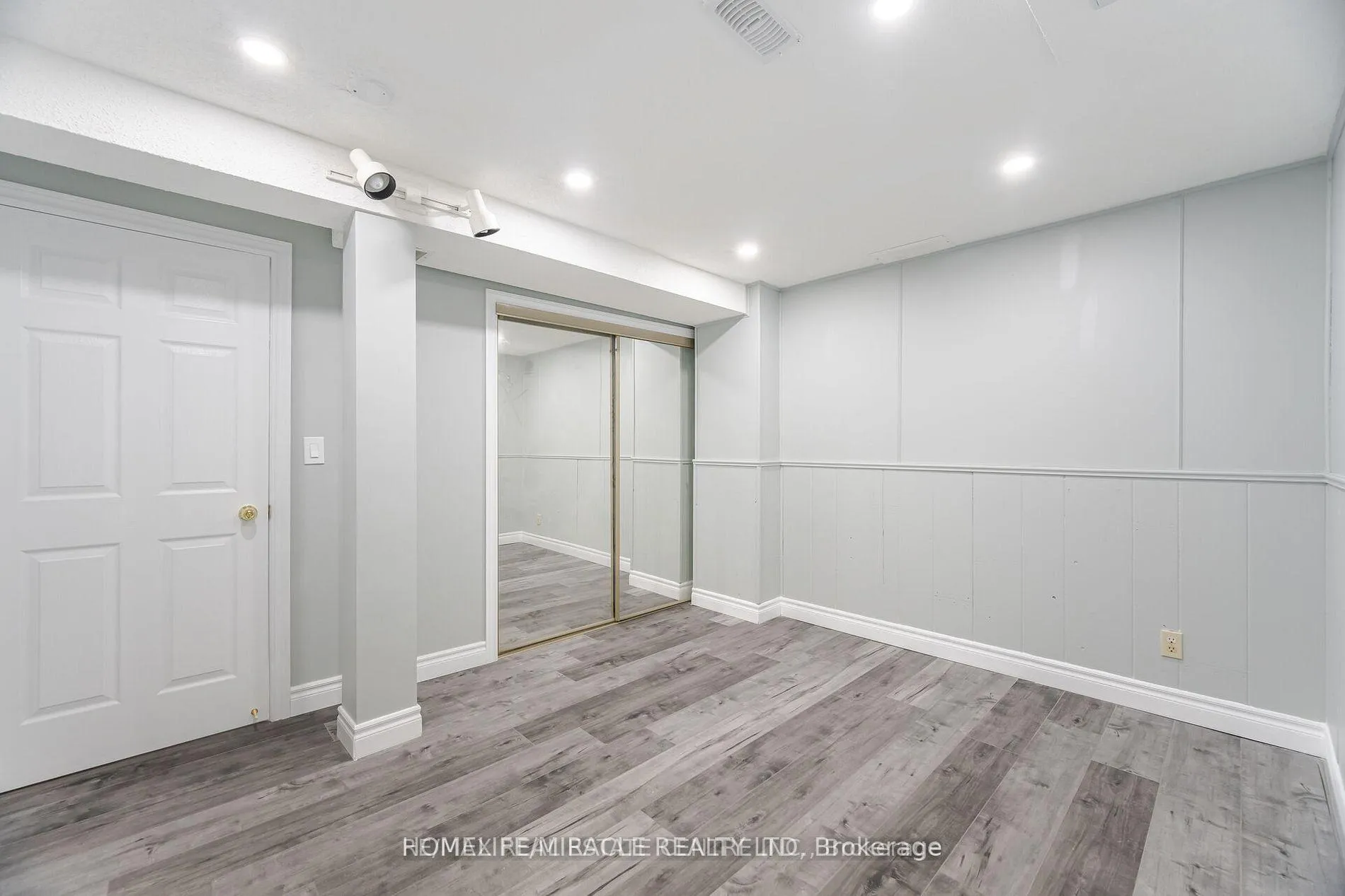 Photo 5 of Unit Basement, 50 Fishery Road, Scarborough, Highland Creek — HOMEH