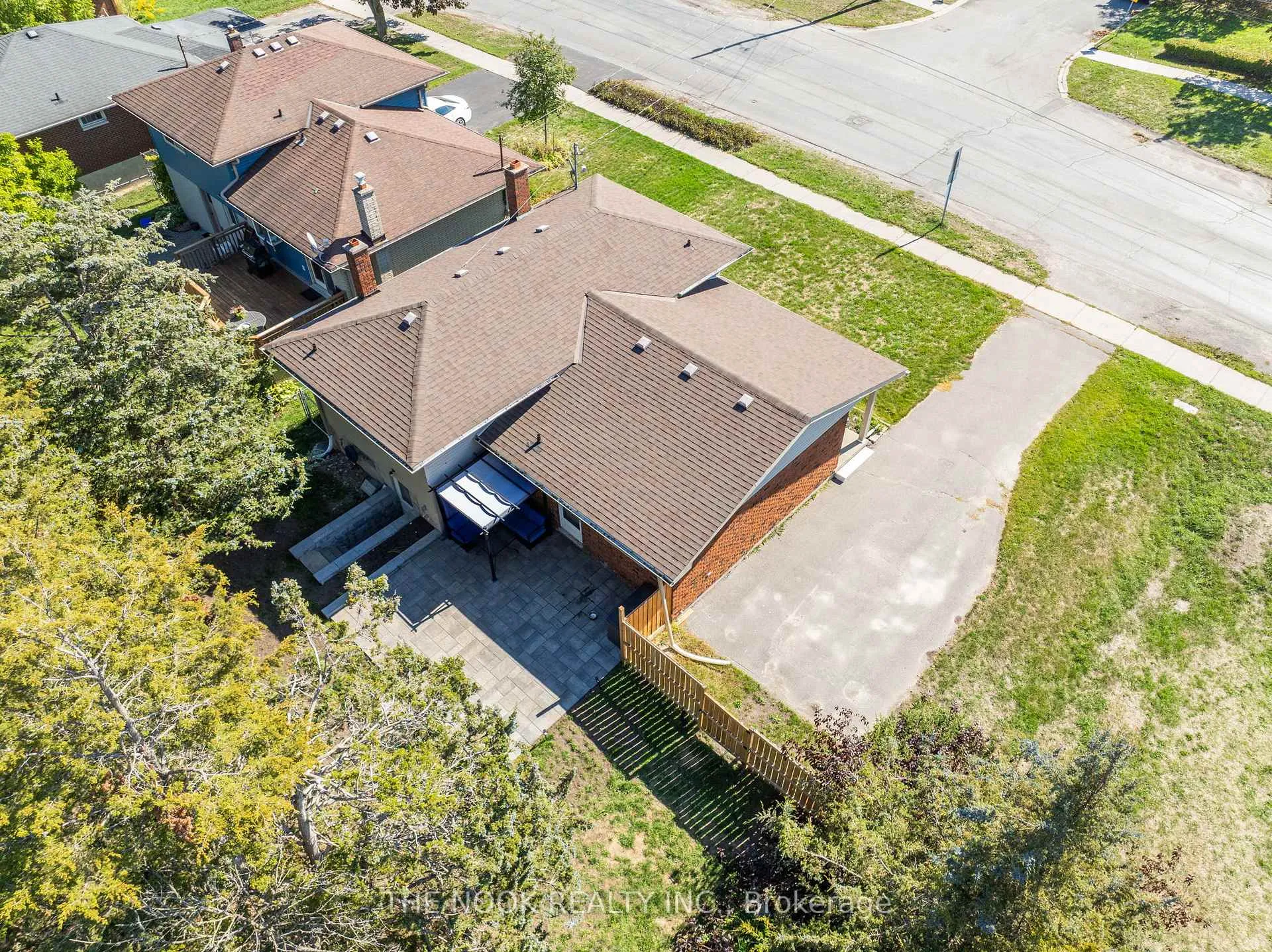 Photo 42 of 114 Tracey Street, Belleville, Belleville Ward — HOMEH