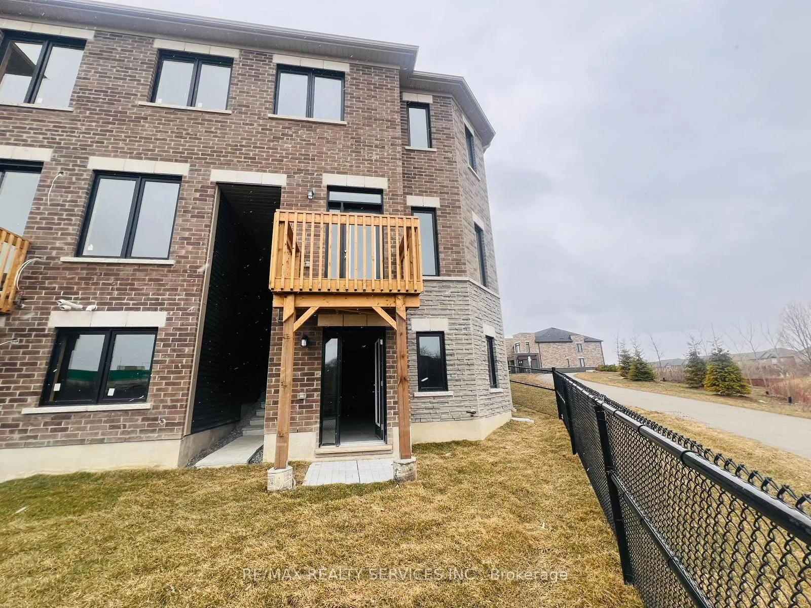 Photo 23 of 20 Falby Road, Brampton, Bram East — HOMEH