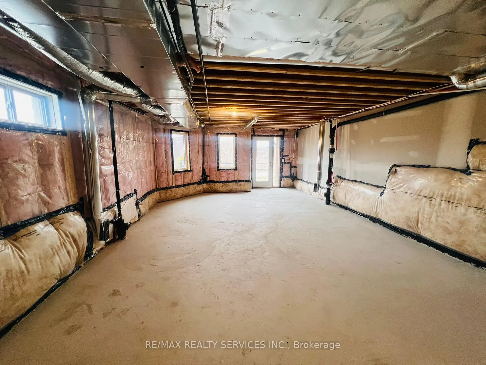 Photo 24 of 20 Falby Road, Brampton, Bram East — HOMEH