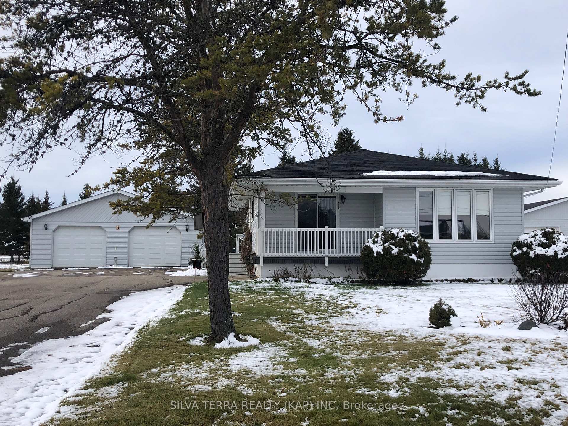 Photo 2 of 3 St Stanislas Street, Kapuskasing — HOMEH
