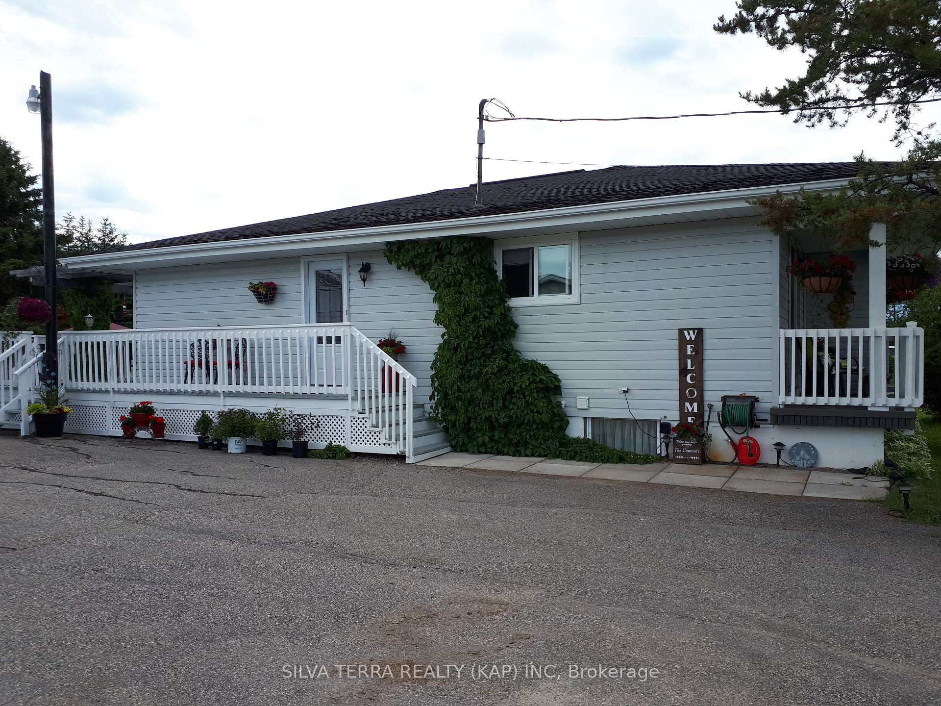 Photo 37 of 3 St Stanislas Street, Kapuskasing — HOMEH