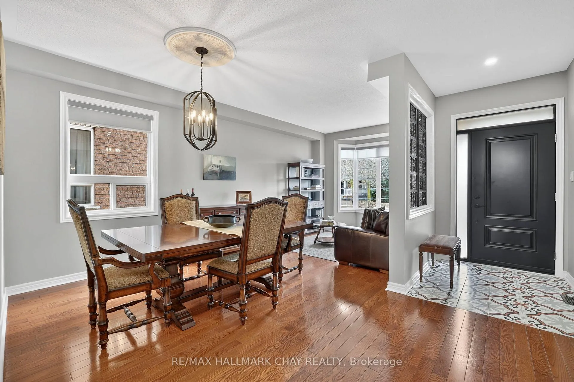 Photo 14 of 110 Birkshire Drive, Aurora, Bayview Wellington — HOMEH