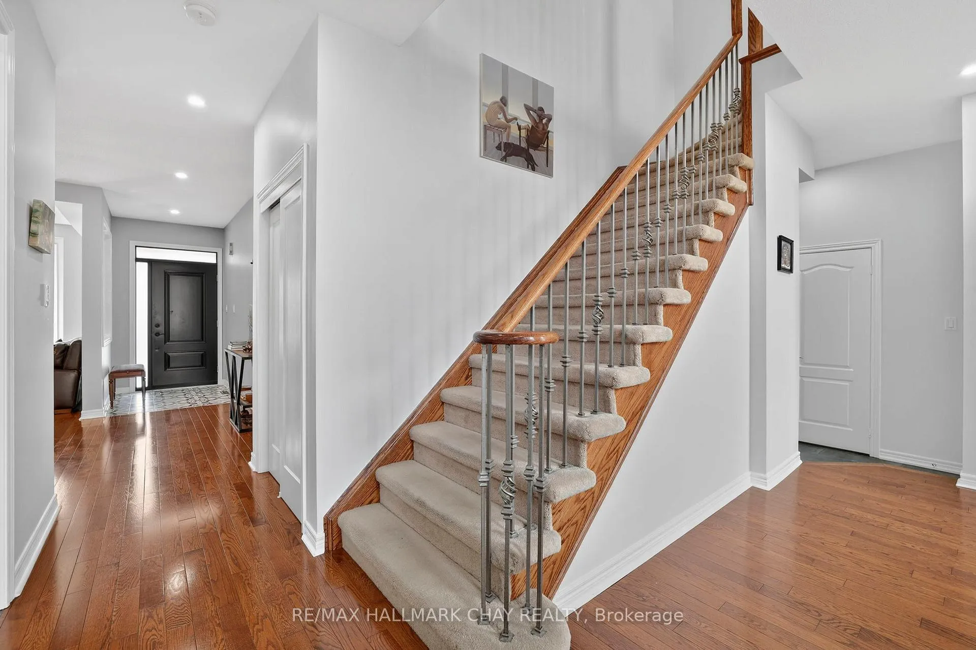 Photo 20 of 110 Birkshire Drive, Aurora, Bayview Wellington — HOMEH