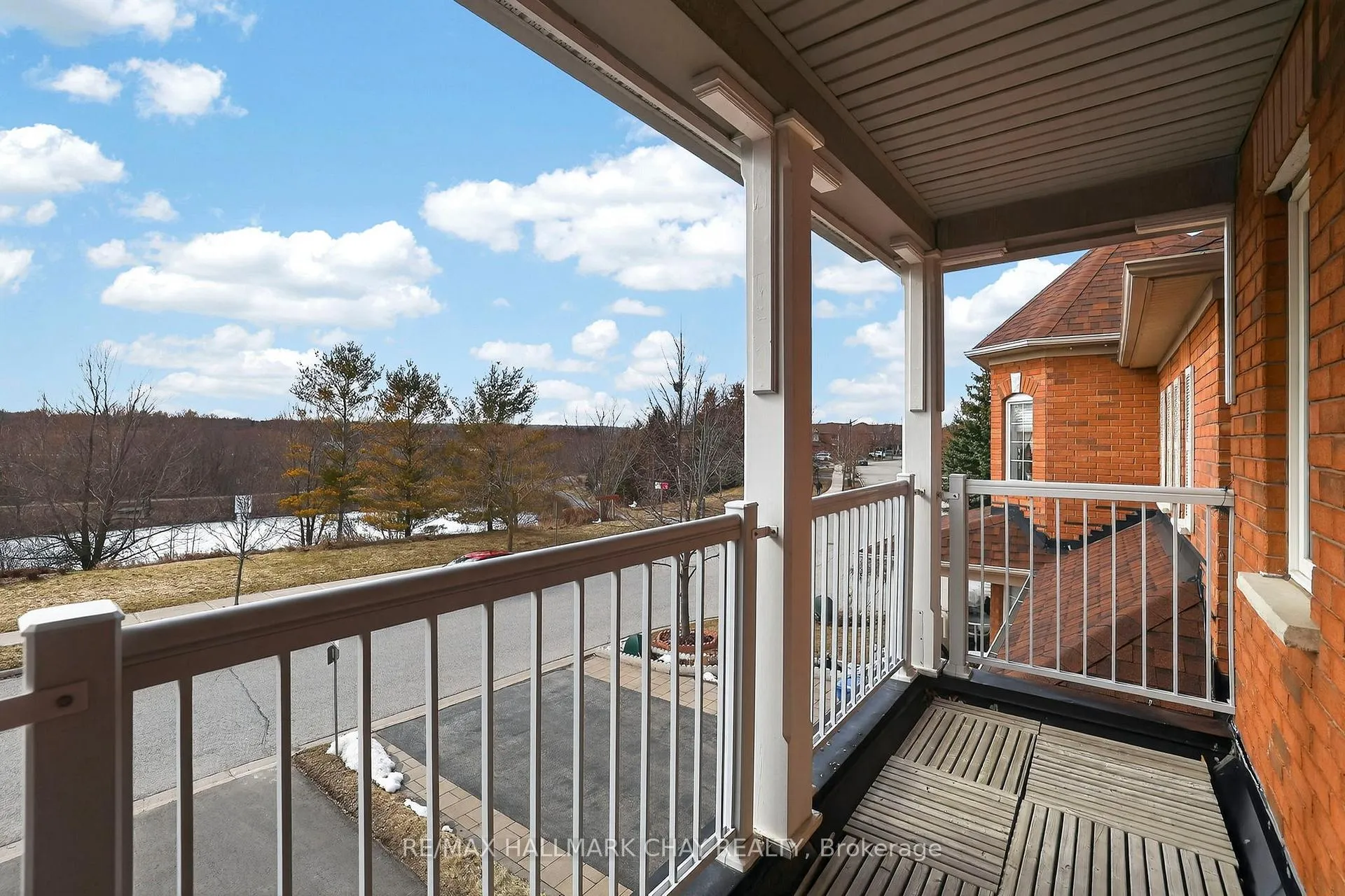 Photo 26 of 110 Birkshire Drive, Aurora, Bayview Wellington — HOMEH