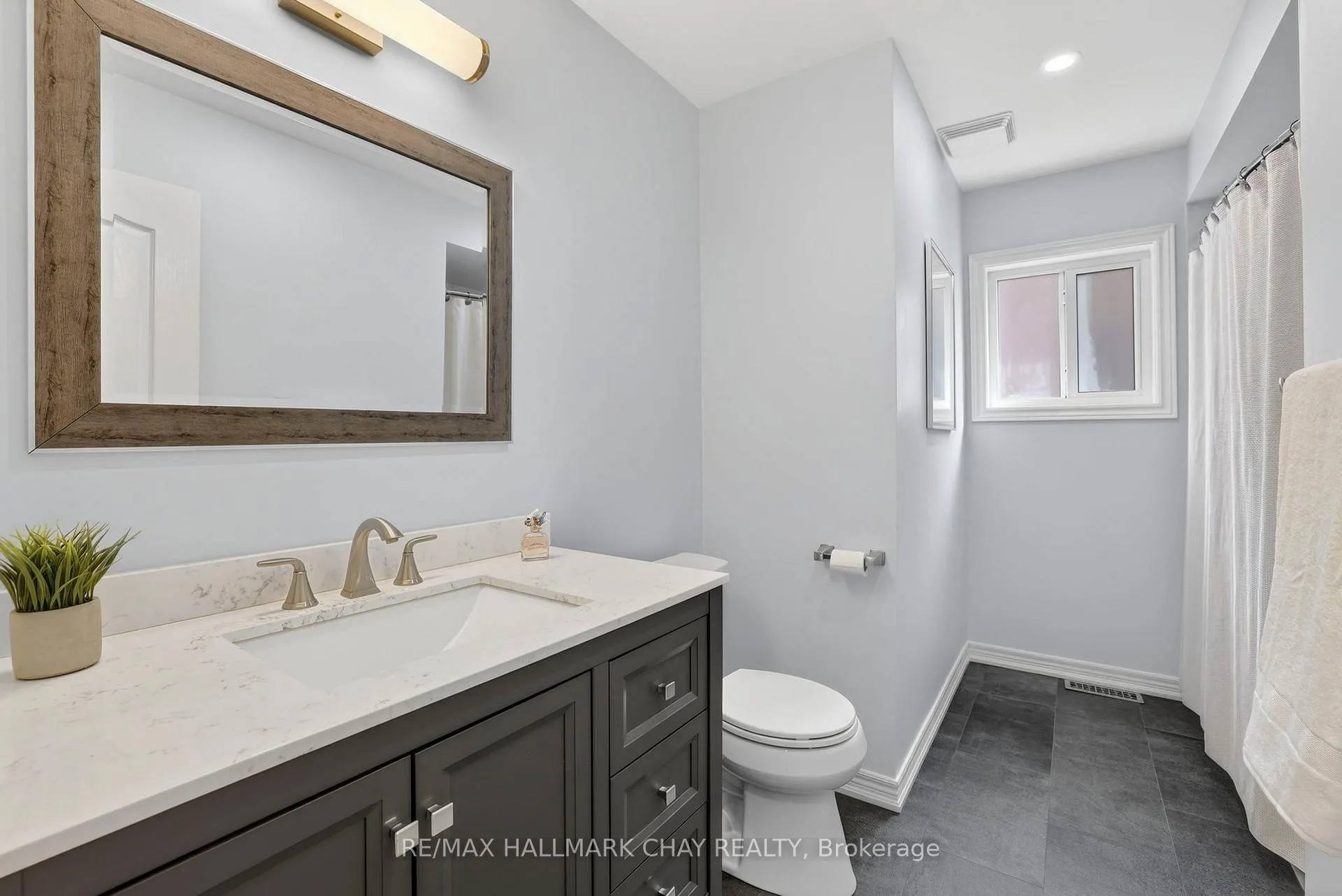 Photo 31 of 110 Birkshire Drive, Aurora, Bayview Wellington — HOMEH