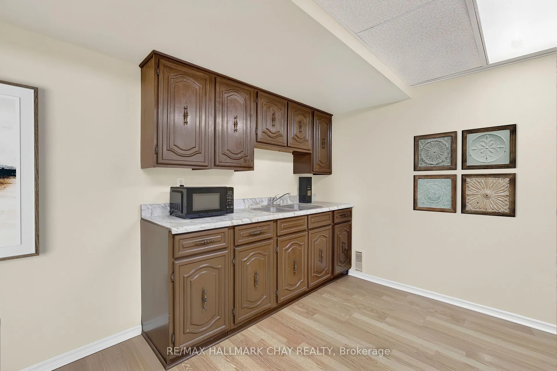 Photo 33 of 110 Birkshire Drive, Aurora, Bayview Wellington — HOMEH