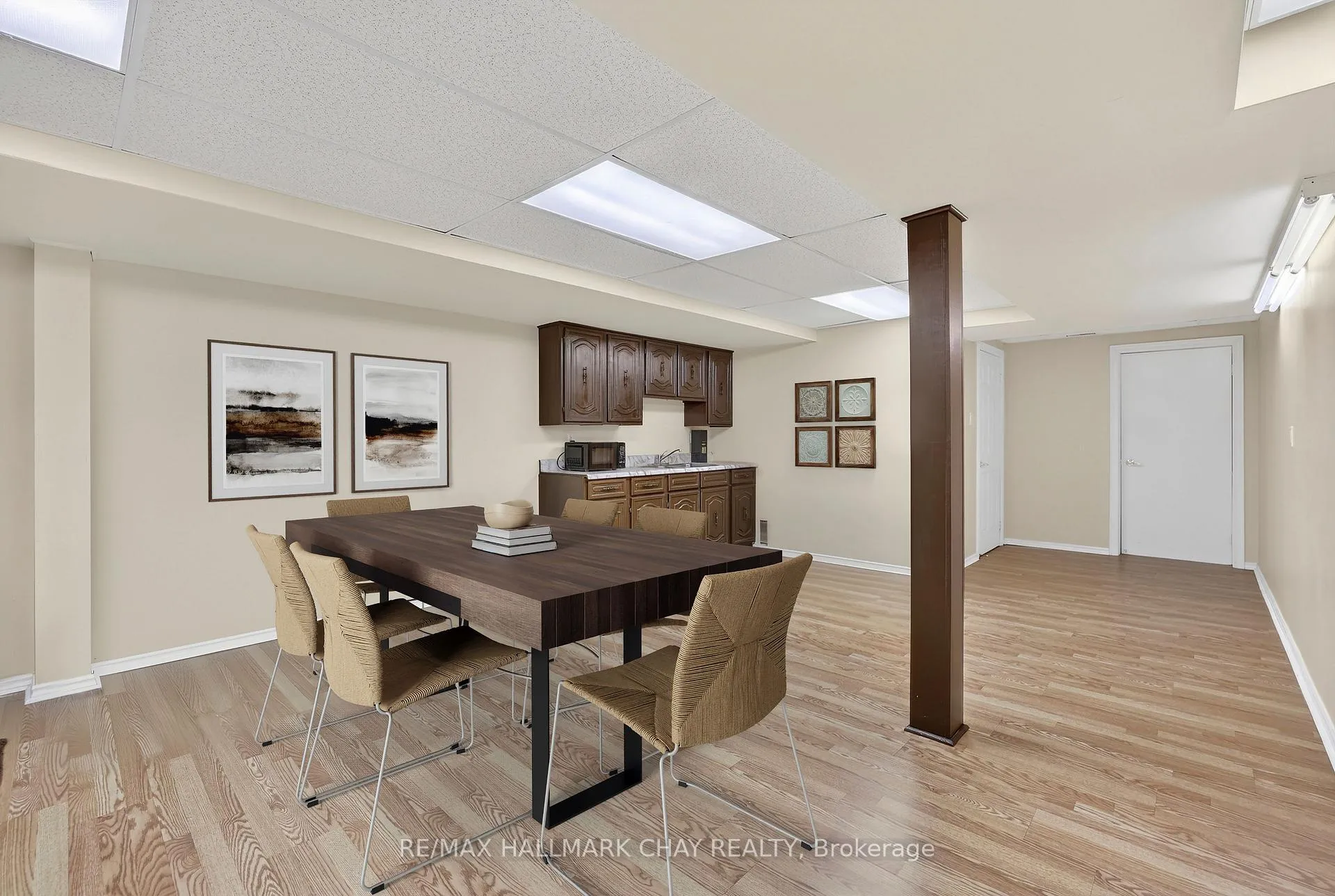 Photo 34 of 110 Birkshire Drive, Aurora, Bayview Wellington — HOMEH
