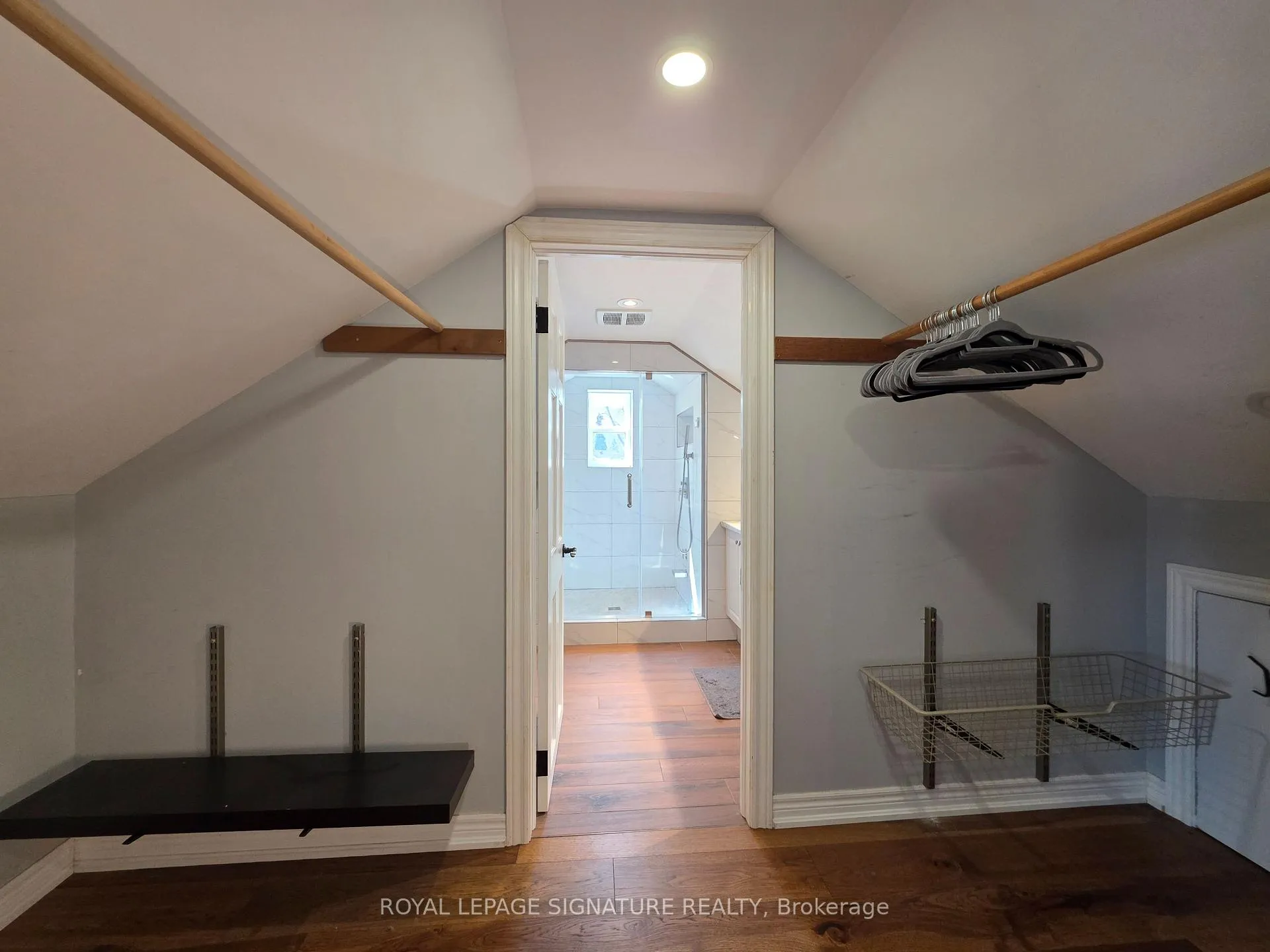 Photo 16 of Unit Upper Level, 100 Corman Avenue, Hamilton, Stoney Creek — HOMEH