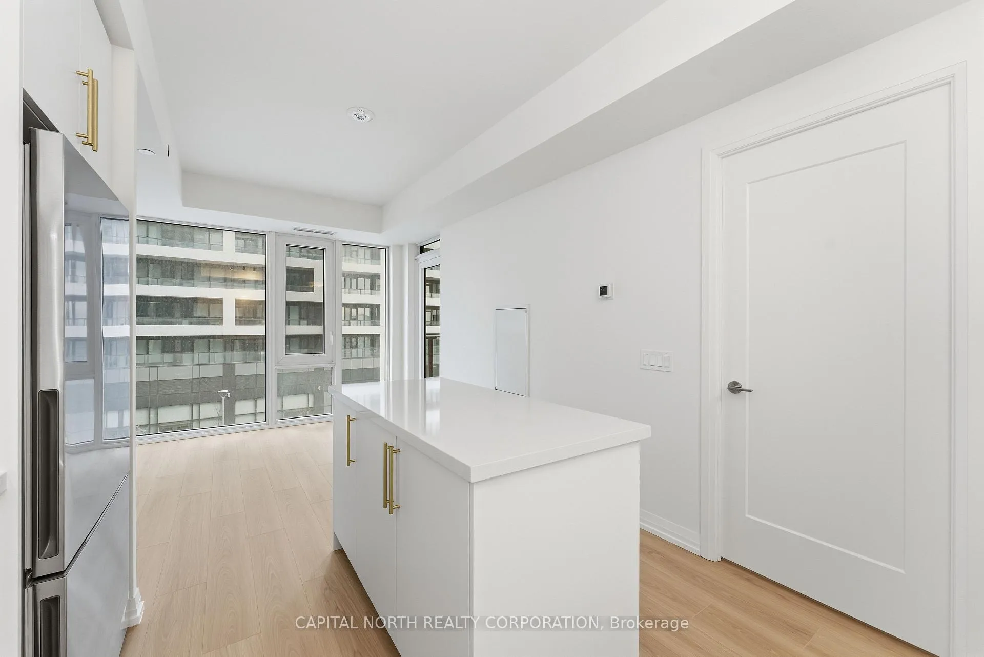Photo 12 of Unit 305, 27 Korda Gate, Vaughan, Vellore Village — HOMEH