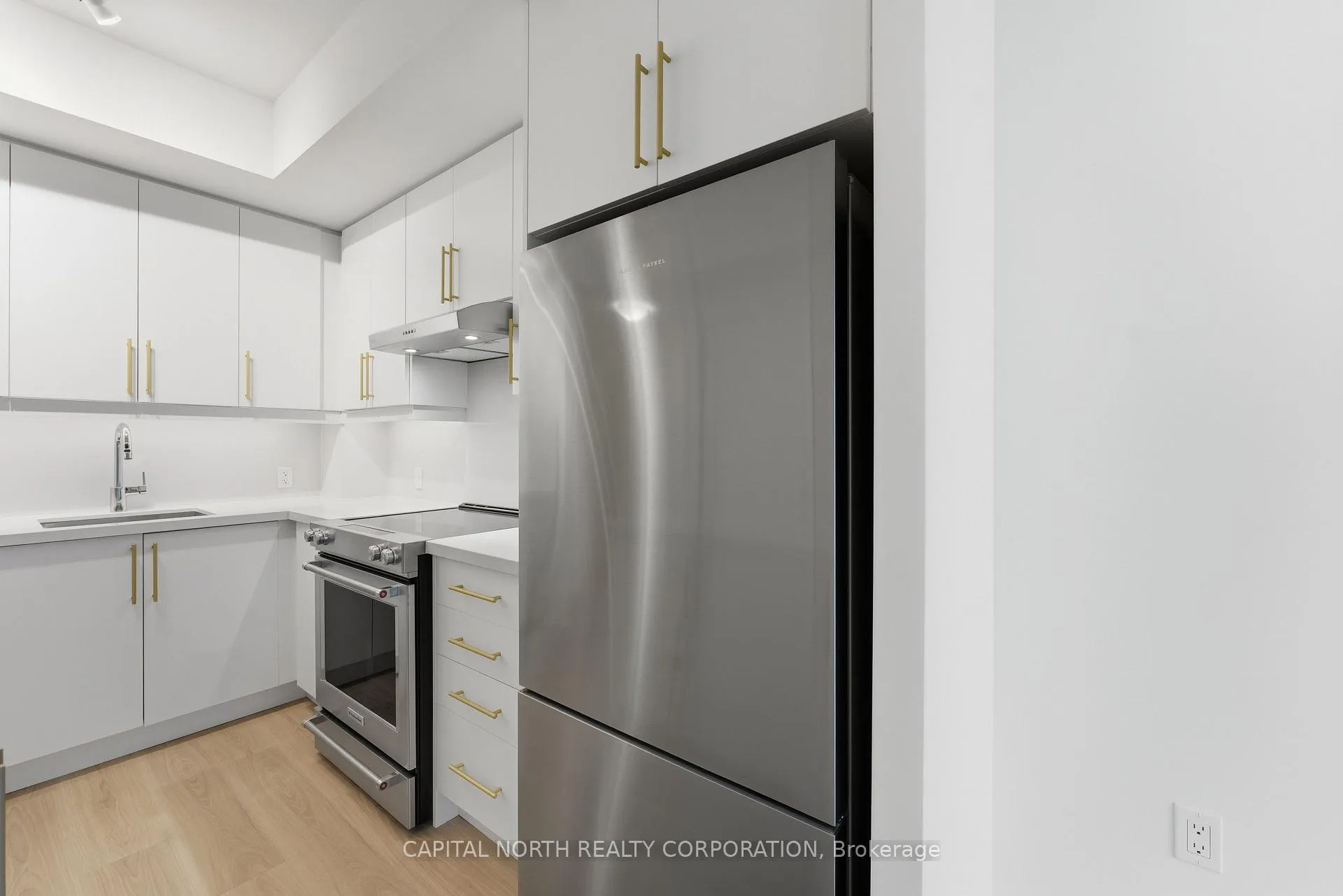 Photo 16 of Unit 305, 27 Korda Gate, Vaughan, Vellore Village — HOMEH