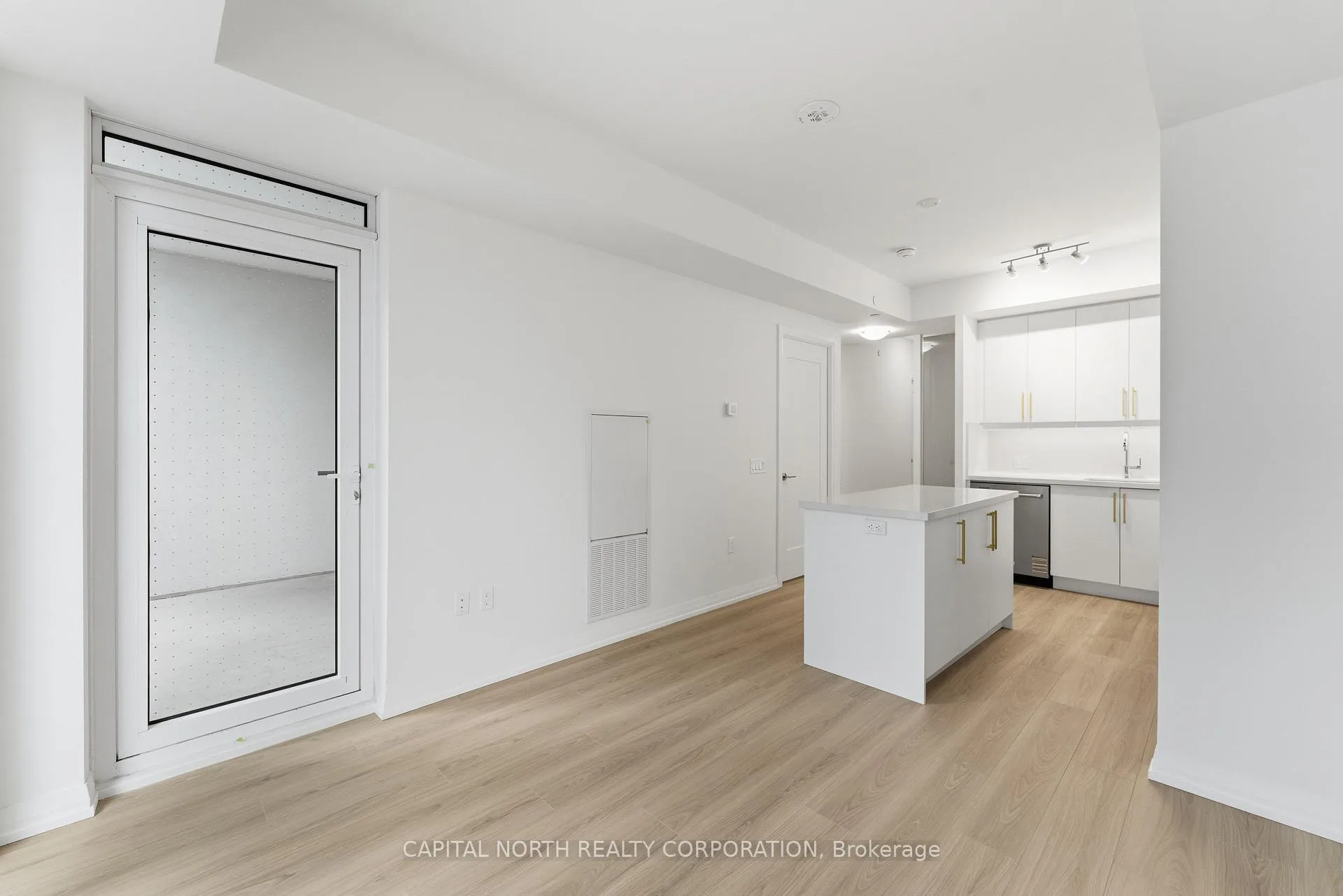 Photo 22 of Unit 305, 27 Korda Gate, Vaughan, Vellore Village — HOMEH