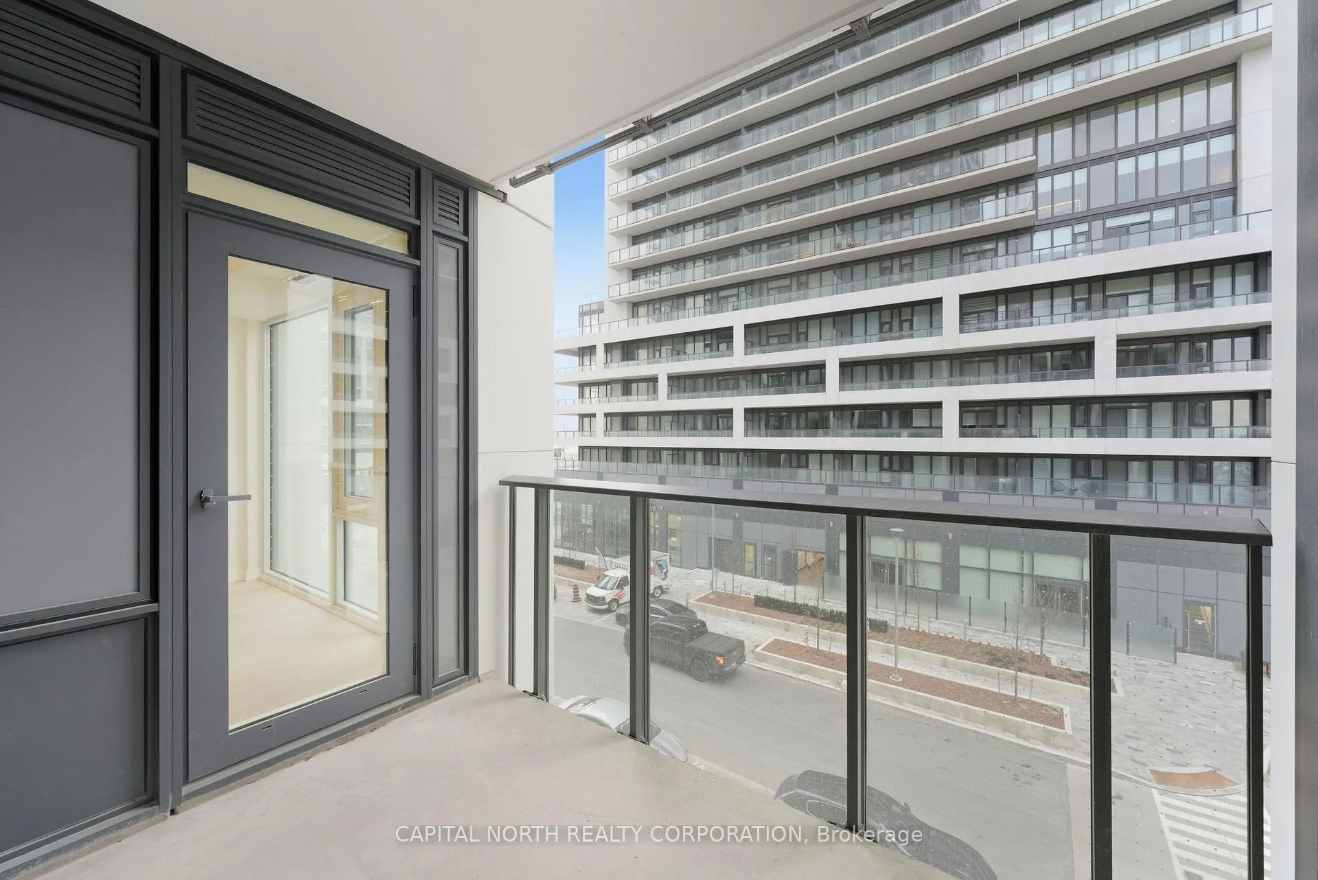 Photo 31 of Unit 305, 27 Korda Gate, Vaughan, Vellore Village — HOMEH