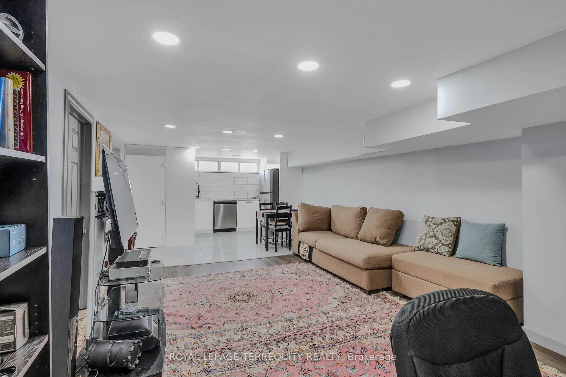 Photo 22 of 25 Bailey Crescent, Aurora, Aurora Highlands — HOMEH