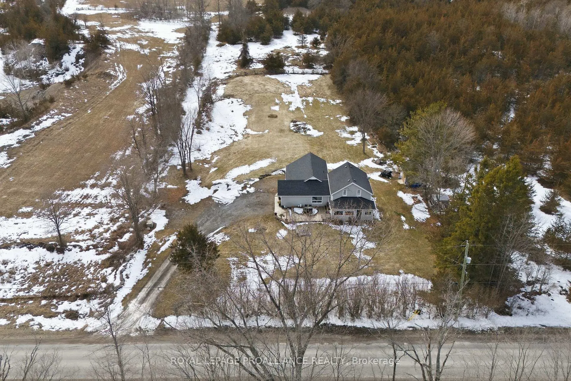Photo 43 of 1957 Read Road, Tyendinaga, Tyendinaga Township — HOMEH