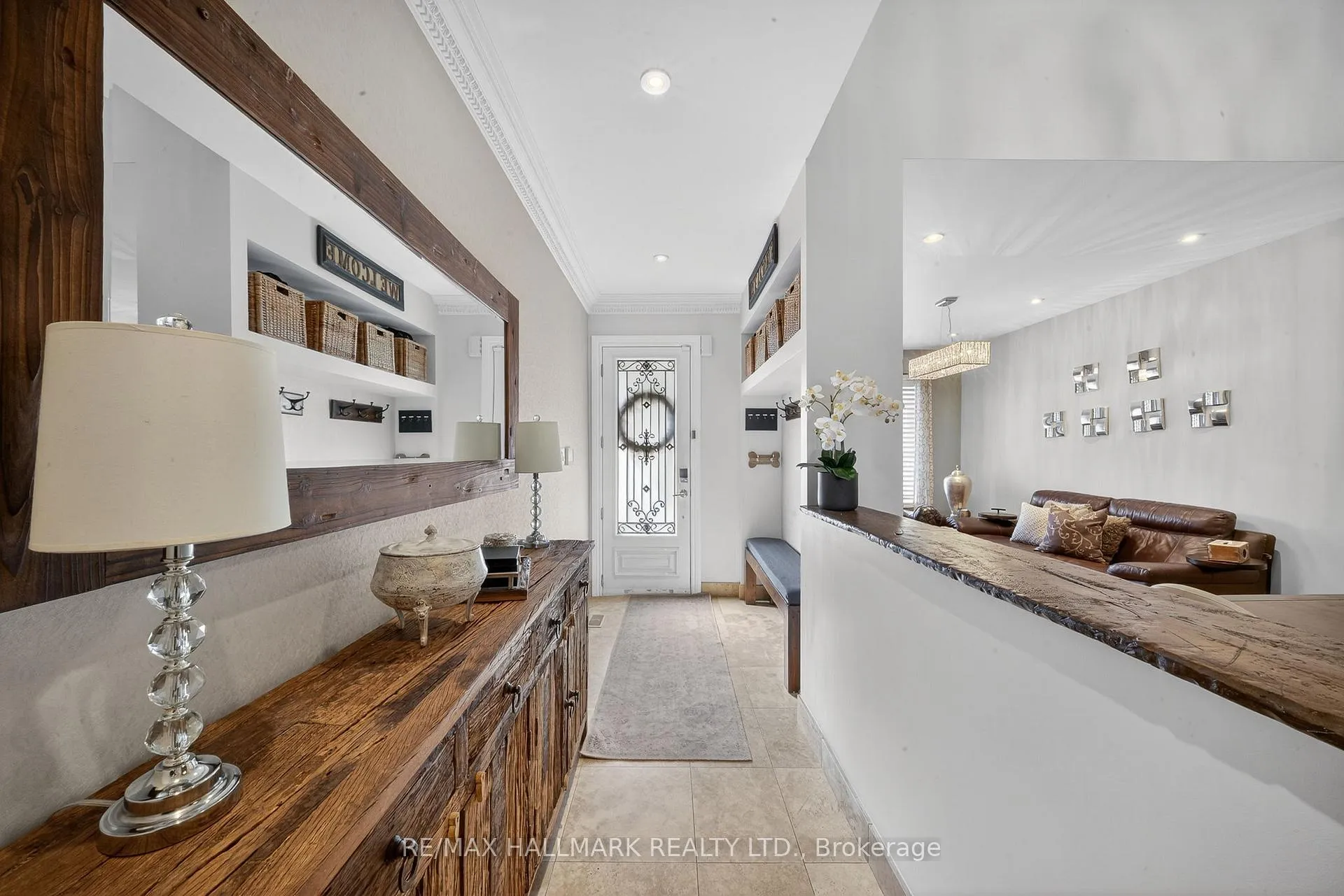 Photo 3 of 215 Vellore Woods Boulevard, Vaughan, Vellore Village — HOMEH