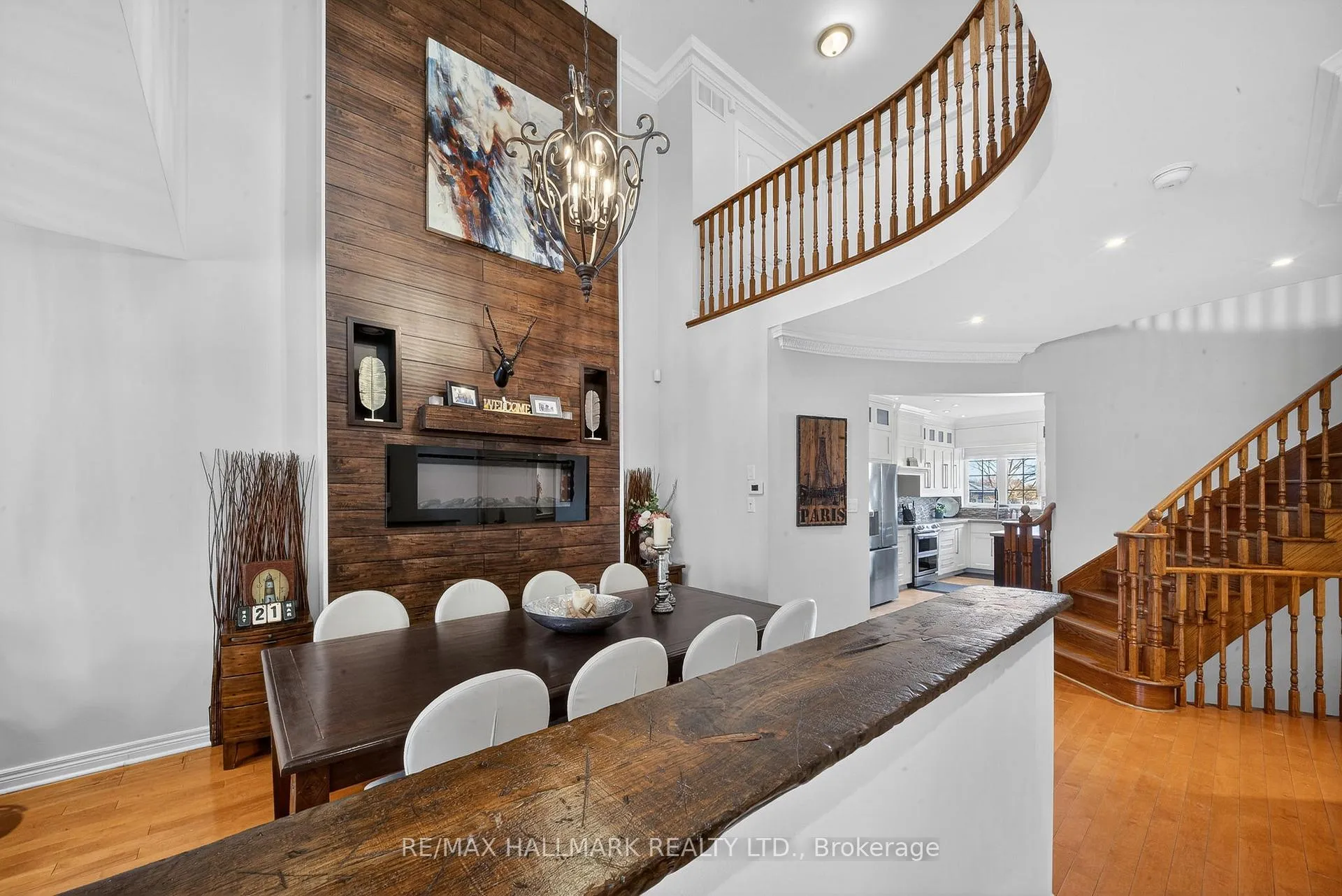 Photo 6 of 215 Vellore Woods Boulevard, Vaughan, Vellore Village — HOMEH