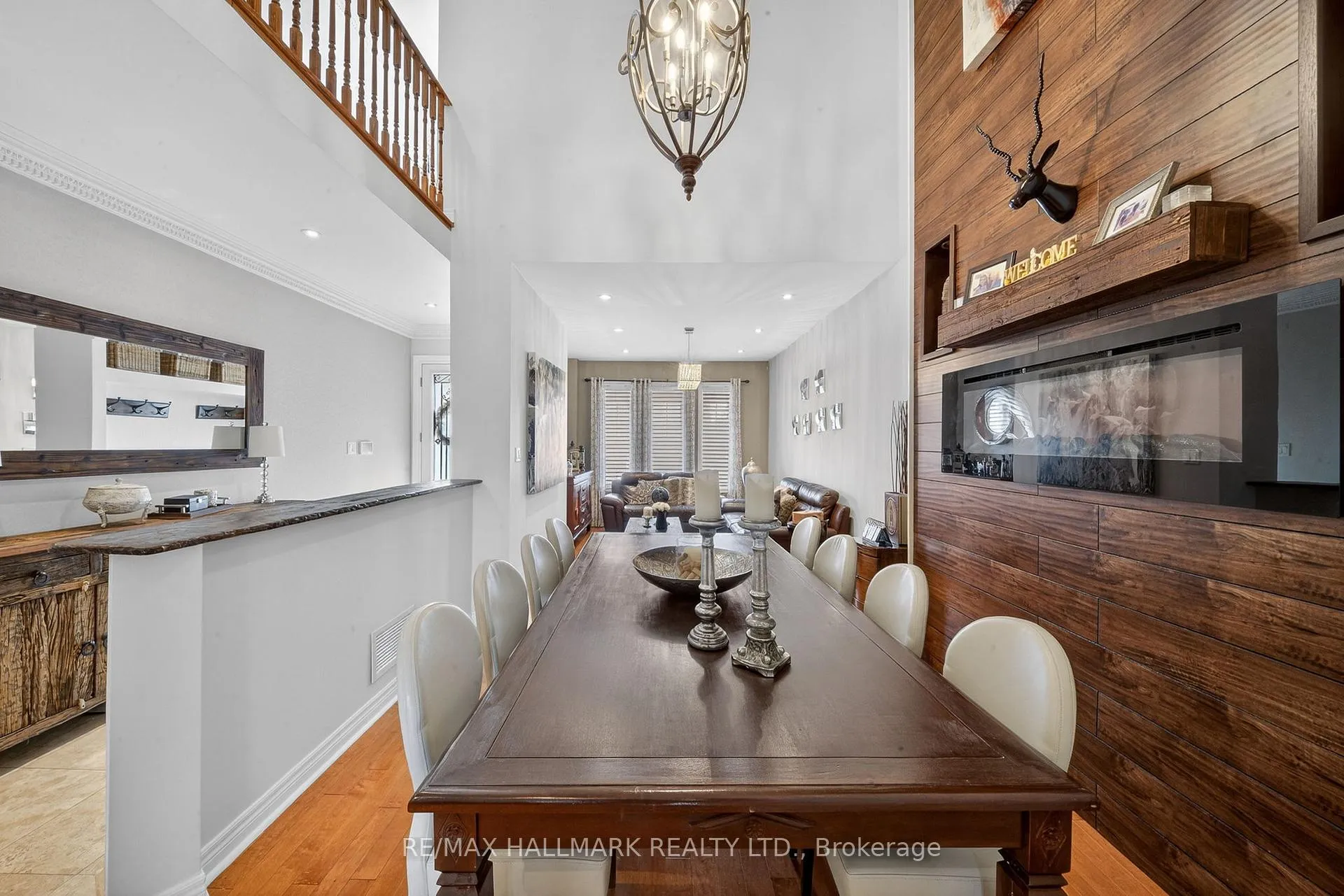 Photo 9 of 215 Vellore Woods Boulevard, Vaughan, Vellore Village — HOMEH