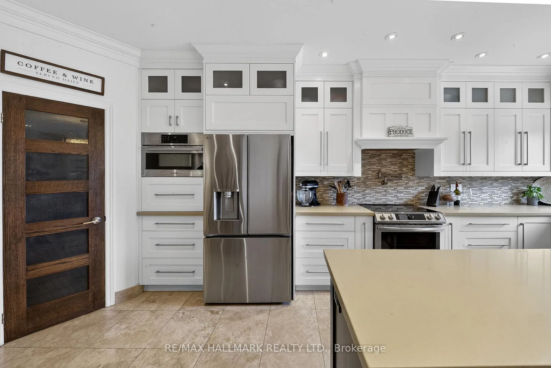 Photo 20 of 215 Vellore Woods Boulevard, Vaughan, Vellore Village — HOMEH