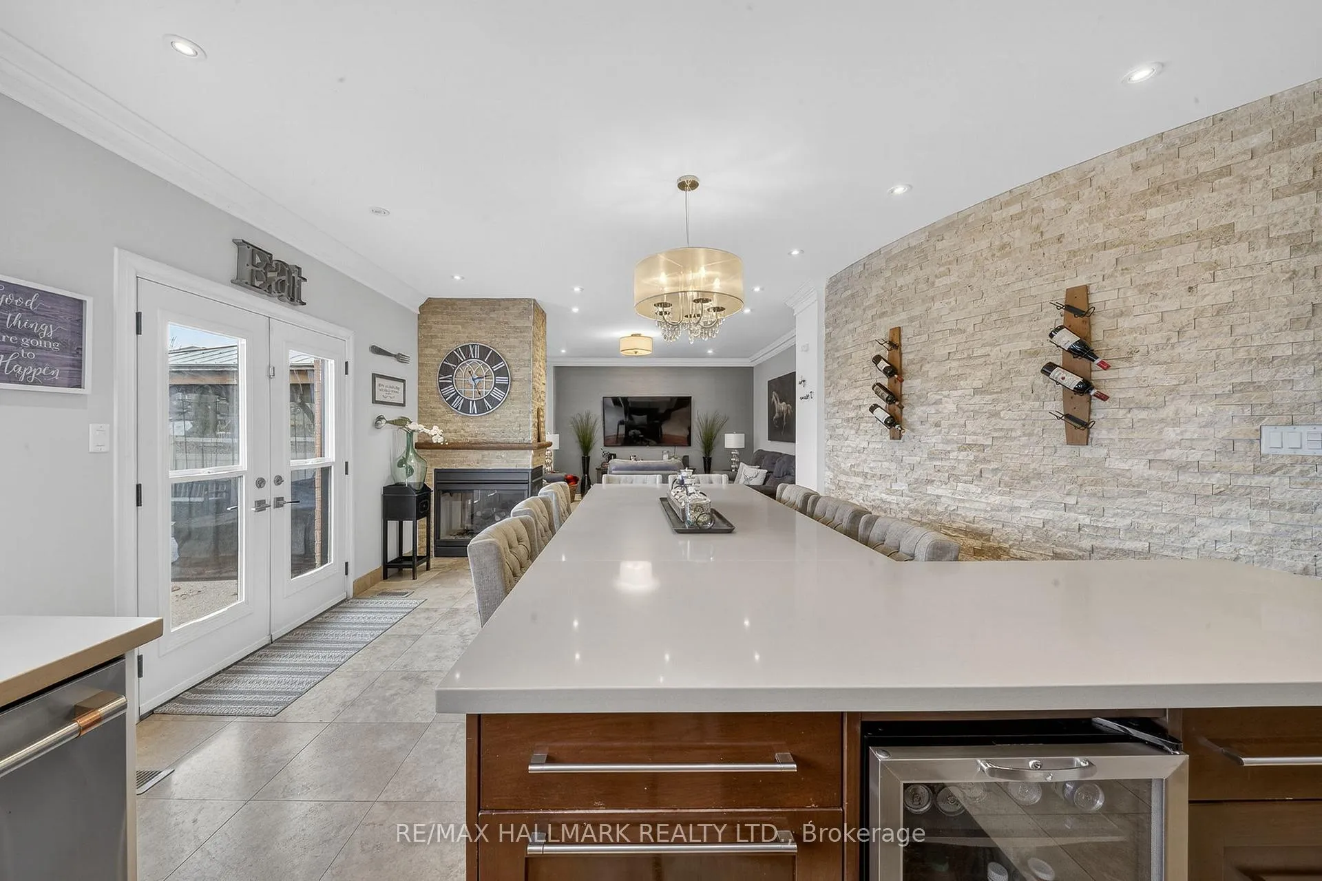 Photo 23 of 215 Vellore Woods Boulevard, Vaughan, Vellore Village — HOMEH